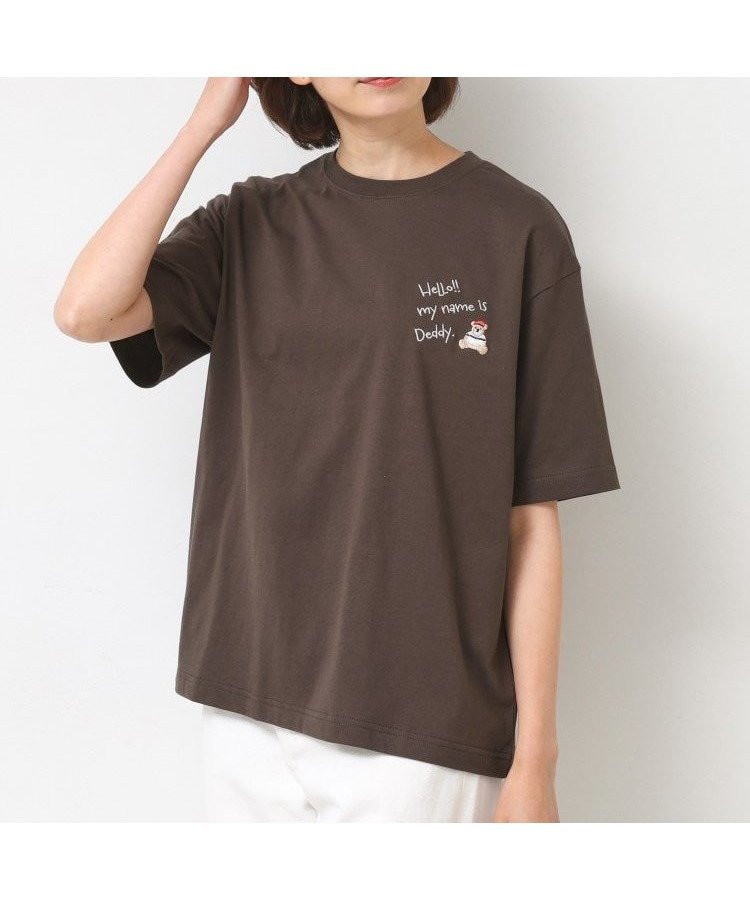 【デッサン/Dessin】の【ユニセックス・洗える】Deddy刺繍入り オーガニックコットンTシャツ インテリア・キッズ・メンズ・レディースファッション・服の通販 founy(ファニー) 　ファッション　Fashion　レディースファッション　Fashion for Women　トップス・カットソー　Cut & Sew Tops　シャツ・ブラウス・オフィスカジュアル　Elegant Blouses & Button-Ups　ロングTシャツ・Tシャツ　Longline T-Shirts & Tees　カーゴパンツ　Cargo Pants, Utility Pants　キャラクター　Character, Licensed Characters　シンプル　Simple, Minimal　デニム　Denim, Jeans Material　半袖　Short Sleeve, Half Sleeve　洗える　Machine Washable　ブラウン|ID: prp329100004650216 ipo3291000000033593700