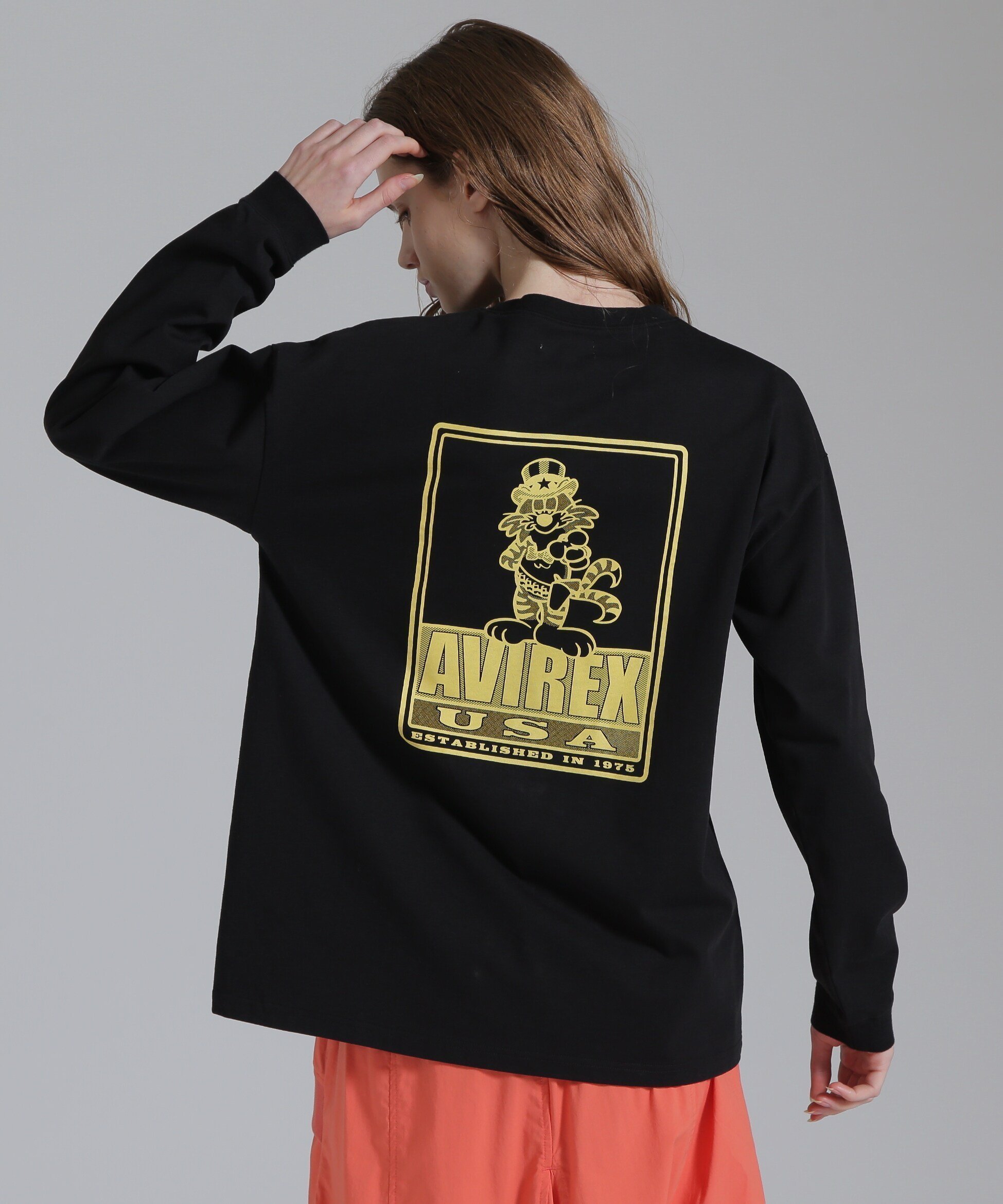 【アヴィレックス/AVIREX】の25SS TOMCAT T-SHIRT/トムキャット ロングスリーブTシャツ インテリア・キッズ・メンズ・レディースファッション・服の通販 founy(ファニー) 　ファッション　Fashion　レディースファッション　Fashion for Women　トップス・カットソー　Cut & Sew Tops　シャツ・ブラウス・オフィスカジュアル　Elegant Blouses & Button-Ups　ロングTシャツ・Tシャツ　Longline T-Shirts & Tees　2025年　2025　2025春夏・S/S　Spring/Summer 2025 SS25　おすすめ　Recommended / Our Picks　アメリカン　American Style　スリーブ　Sleeve, Long Sleeve / Short Sleeve　デニム　Denim, Jeans Material　ベーシック　Basic, Essential　ミリタリー　Military, Army Style　ロング　Long, Long-Length　ブラック|ID: prp329100004650229 ipo3291000000033593973