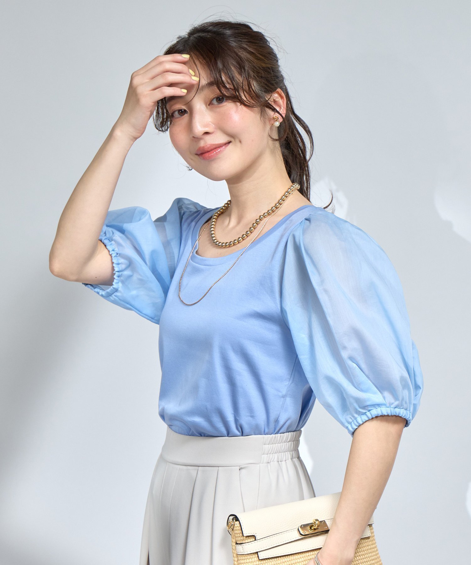 【ラブティックボンボン/La boutique BonBon】の【お上品カットソー】シアーボリュームスリーブカットソー インテリア・キッズ・メンズ・レディースファッション・服の通販 founy(ファニー) 　ファッション　Fashion　レディースファッション　Fashion for Women　トップス・カットソー　Cut & Sew Tops　カットソー・ベーシックTシャツ　Cut-and-Sewn Tops / Stretch Tees & Basics　ボリューム袖・フリルスリーブブラウス　Voluminous & Ruffle Sleeves / Puffy Sleeve Tops　おすすめ　Recommended / Our Picks　カットソー　Cut and Sewn Top　シフォン　Chiffon, Lightweight Fabric　シンプル　Simple, Minimal　スリーブ　Sleeve, Long Sleeve / Short Sleeve　デコルテ　Décolleté, Neckline　デニム　Denim, Jeans Material　ドッキング　Docking, Mixed Material　フィット　Fit, Slim Fit　エレガント 上品　Elegant　サックスブルー|ID: prp329100004650243 ipo3291000000033594123