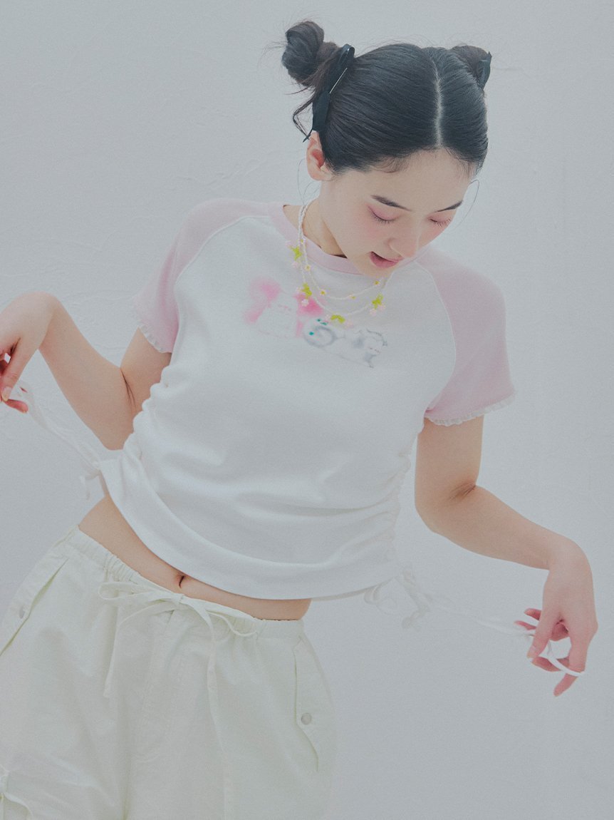 【ファーファー/FURFUR】の【Lizii Lin】ドロストデザインキャットTシャツ インテリア・キッズ・メンズ・レディースファッション・服の通販 founy(ファニー) 　雑誌掲載アイテム　Magazine Picks & Fashion Features　ファッション雑誌　Fashion Magazines　スウィート　Sweet　ファッション　Fashion　レディースファッション　Fashion for Women　トップス・カットソー　Cut & Sew Tops　シャツ・ブラウス・オフィスカジュアル　Elegant Blouses & Button-Ups　ロングTシャツ・Tシャツ　Longline T-Shirts & Tees　6月号　June Issue, Jun. Edition　トレンド　Trend, Trending Now　ドレープ　Drape, Draping Fabric　フロント　Front, Front Design　プリント　Print, Printed Pattern　雑誌　Magazine, Fashion Magazine　PNK[066]|ID: prp329100004650251 ipo3291000000033594460