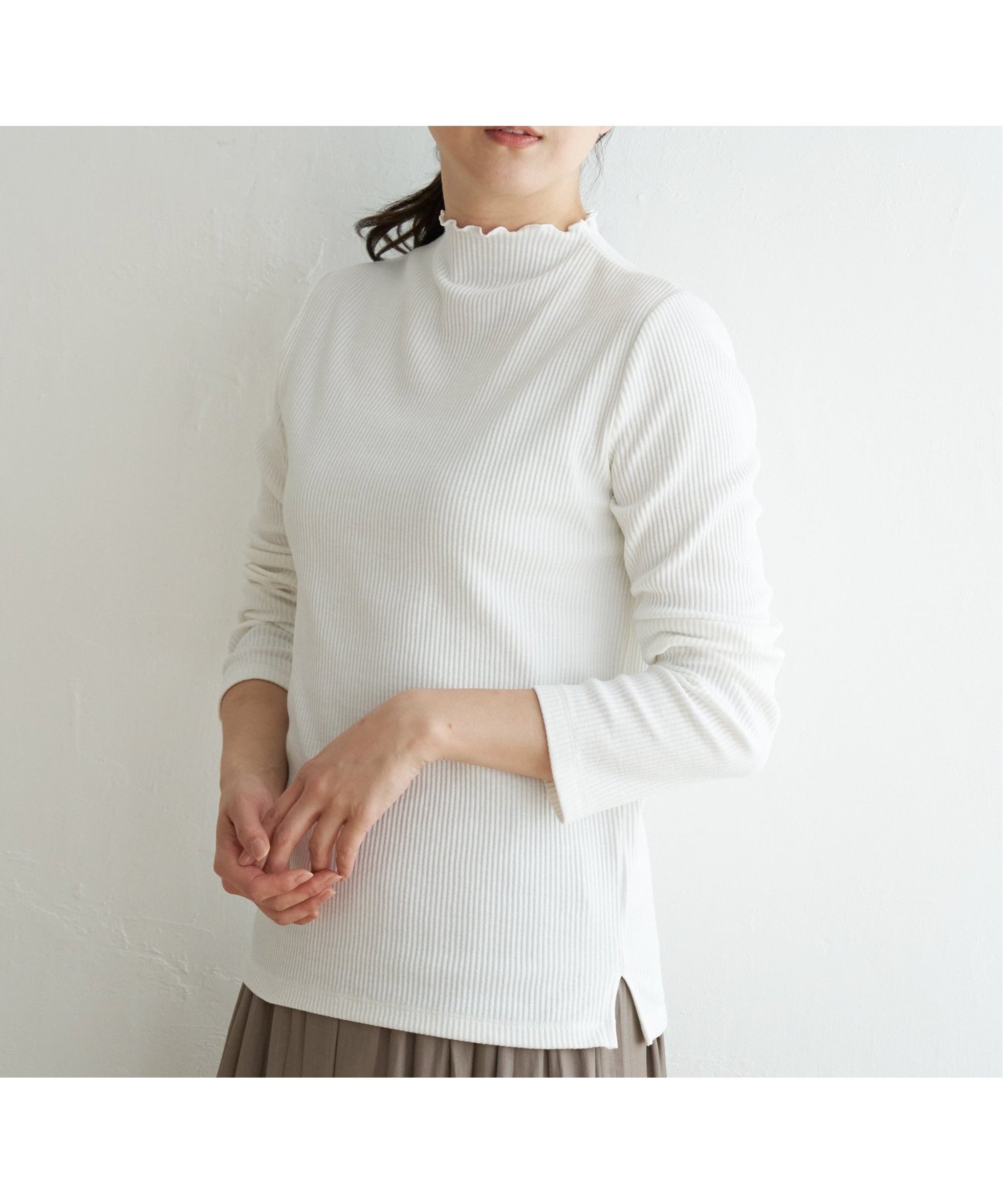 【イッカ/ikka】の【親子コーデ】三角テレコ長袖Tシャツ 人気、トレンドファッション・服の通販 founy(ファニー) 　ファッション　Fashion　レディースファッション　Fashion for Women　トップス・カットソー　Cut & Sew Tops　シャツ・ブラウス・オフィスカジュアル　Elegant Blouses & Button-Ups　ロングTシャツ・Tシャツ　Longline T-Shirts & Tees　インナー　Innerwear　カットソー　Cut and Sewn Top　スウェット / スエット　Sweatshirt, Sweatwear　スリット　Slit, Slit Detail　テレコ　Ribbed, Rib Stitch　長袖　Long Sleeve, Full Sleeve　ハイネック　High Neck, Mock Neck　フリル　Frill, Ruffle　ベーシック　Basic, Essential　ボーダー　Border, Stripe　おすすめ　Recommended / Our Picks　 other-1|ID: prp329100004650263 ipo3291000000033594729