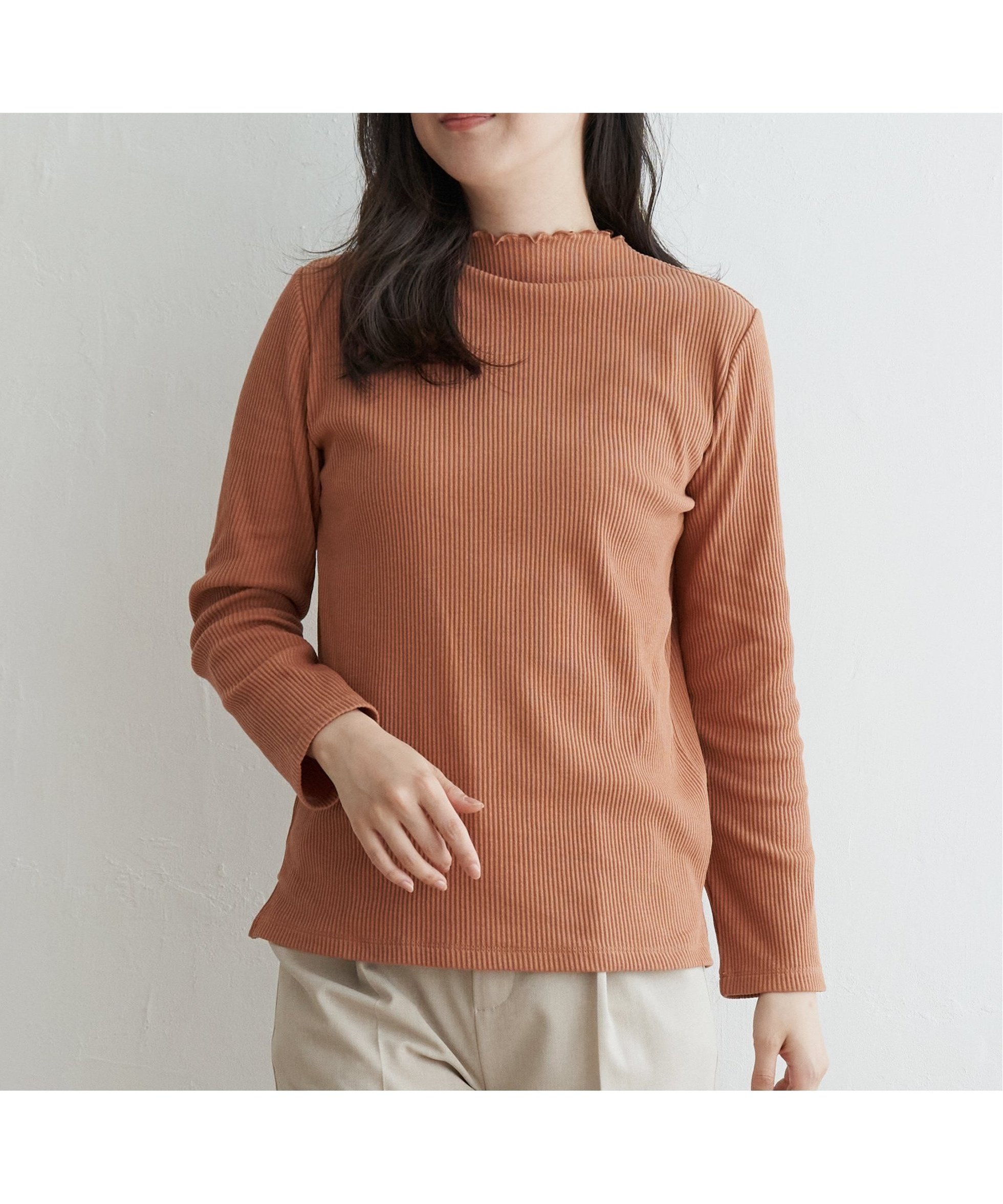 【イッカ/ikka】の【親子コーデ】三角テレコ長袖Tシャツ インテリア・キッズ・メンズ・レディースファッション・服の通販 founy(ファニー) 　ファッション　Fashion　レディースファッション　Fashion for Women　トップス・カットソー　Cut & Sew Tops　シャツ・ブラウス・オフィスカジュアル　Elegant Blouses & Button-Ups　ロングTシャツ・Tシャツ　Longline T-Shirts & Tees　インナー　Innerwear　カットソー　Cut and Sewn Top　スウェット / スエット　Sweatshirt, Sweatwear　スリット　Slit, Slit Detail　テレコ　Ribbed, Rib Stitch　長袖　Long Sleeve, Full Sleeve　ハイネック　High Neck, Mock Neck　フリル　Frill, Ruffle　ベーシック　Basic, Essential　ボーダー　Border, Stripe　おすすめ　Recommended / Our Picks　オレンジ|ID: prp329100004650263 ipo3291000000033594736