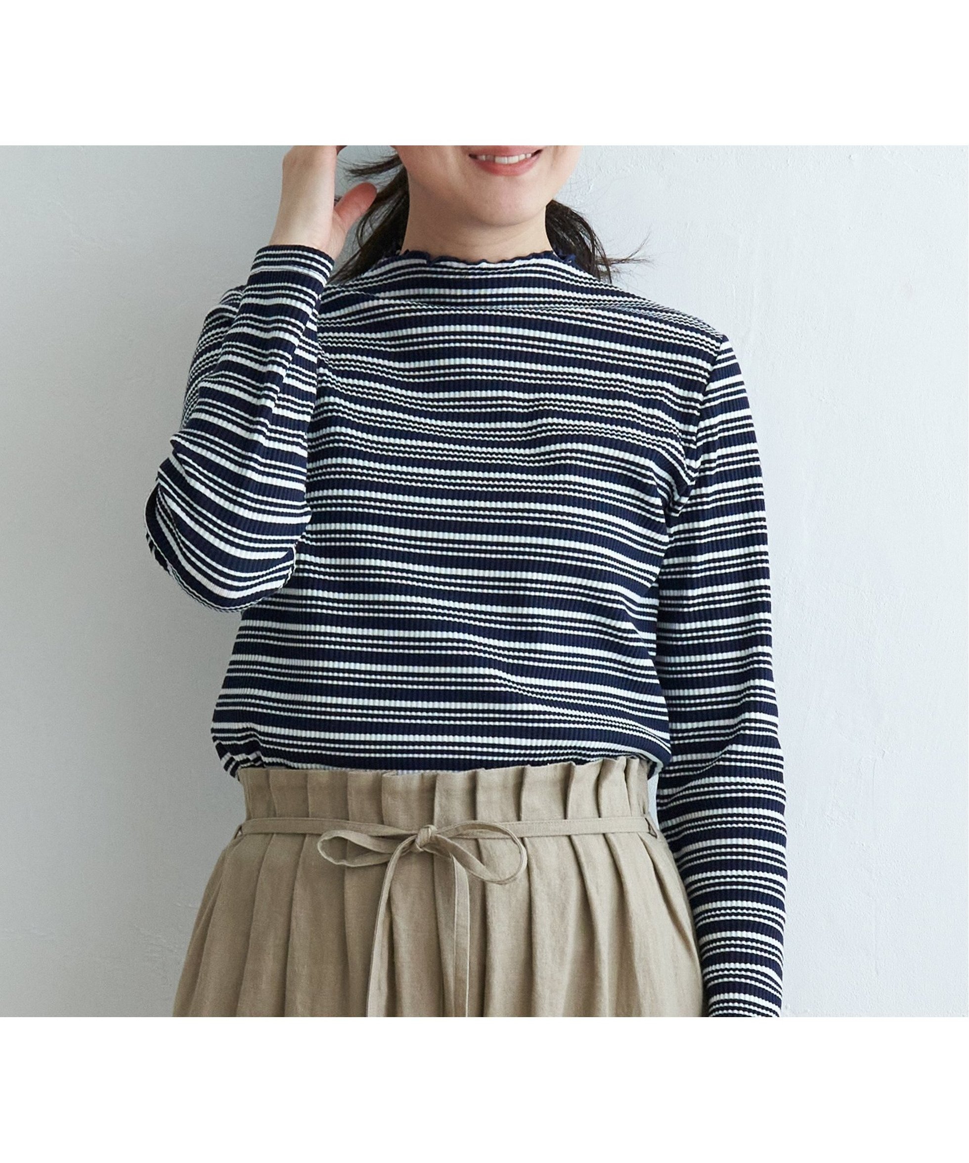 【イッカ/ikka】の【親子コーデ】三角テレコ長袖Tシャツ インテリア・キッズ・メンズ・レディースファッション・服の通販 founy(ファニー) 　ファッション　Fashion　レディースファッション　Fashion for Women　トップス・カットソー　Cut & Sew Tops　シャツ・ブラウス・オフィスカジュアル　Elegant Blouses & Button-Ups　ロングTシャツ・Tシャツ　Longline T-Shirts & Tees　インナー　Innerwear　カットソー　Cut and Sewn Top　スウェット / スエット　Sweatshirt, Sweatwear　スリット　Slit, Slit Detail　テレコ　Ribbed, Rib Stitch　長袖　Long Sleeve, Full Sleeve　ハイネック　High Neck, Mock Neck　フリル　Frill, Ruffle　ベーシック　Basic, Essential　ボーダー　Border, Stripe　おすすめ　Recommended / Our Picks　アオケイ|ID: prp329100004650263 ipo3291000000033594742