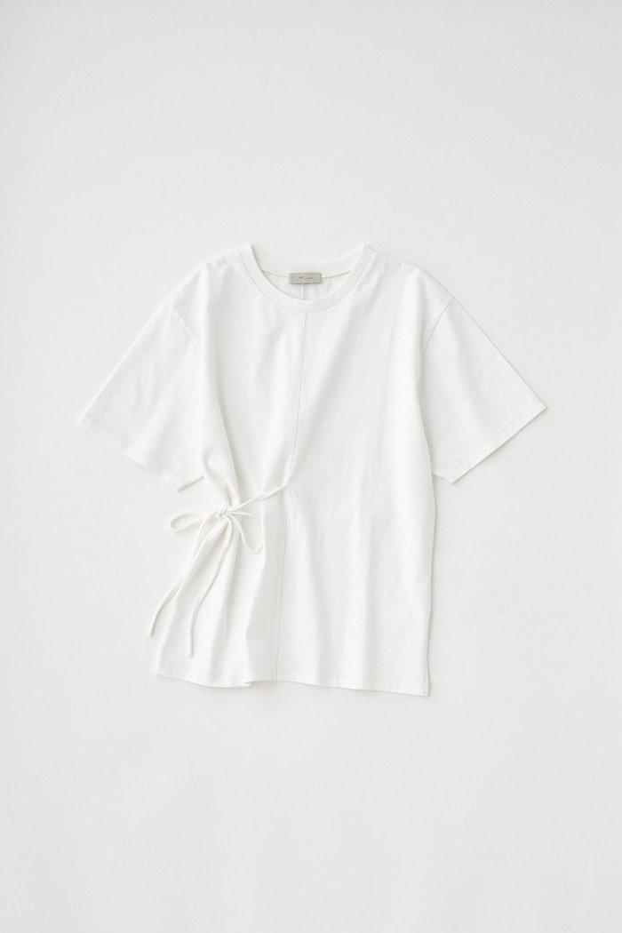 【マウジー/moussy】のウエストタイTシャツ オーガニックコットン使用 インテリア・キッズ・メンズ・レディースファッション・服の通販 founy(ファニー) https://founy.com/ ファッション Fashion レディースファッション Fashion for Women トップス・カットソー Cut & Sew Tops シャツ・ブラウス・オフィスカジュアル Elegant Blouses & Button-Ups ロングTシャツ・Tシャツ Longline T-Shirts & Tees おすすめ Recommended / Our Picks カットソー Cut and Sewn Top シンプル Simple, Minimal ペプラム Peplum, Flared Hem リボン Ribbon, Bow 人気 Popular, Best Seller 再入荷 Restock / Back in Stock |ID: prp329100004650304 ipo3291000000033595720