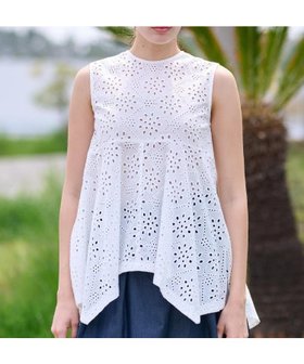 【ドレステリア/DRESSTERIOR】の【コットン100%/洗える】カットワークレースブラウス 人気、トレンドファッション・服の通販 founy(ファニー) ファッション Fashion レディースファッション Fashion for Women トップス・カットソー Cut & Sew Tops シャツ・ブラウス・オフィスカジュアル Elegant Blouses & Button-Ups カッティング Cutting Detail チュニック Tunic, Long Top トレンド Trend, Trending Now ノースリーブ Sleeveless, No-Sleeve バランス Balance, Style Balance レース Lace, Lace Fabric ワイド Wide, Wide Fit 夏 Summer 洗える Machine Washable |ID:prp329100004650363