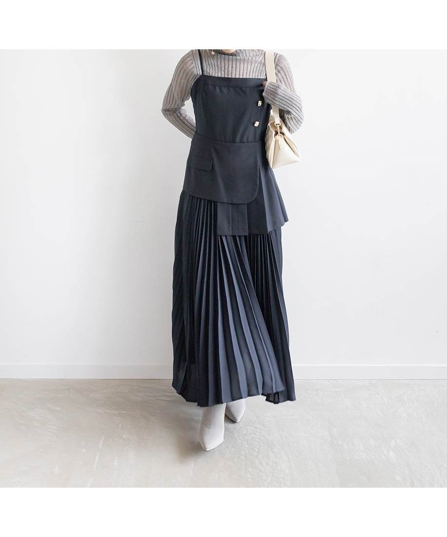 【ランダ/RANDA】のプリーツレイヤードキャミワンピース 人気、トレンドファッション・服の通販 founy(ファニー) 　ファッション　Fashion　レディースファッション　Fashion for Women　ワンピース　Dresses　キャミソールワンピース　Camisole Dresses　おすすめ　Recommended / Our Picks　インナー　Innerwear　キャミワンピース　Cami Dress, Slip Dress　コンパクト　Compact, Small Size　シフォン　Chiffon, Lightweight Fabric　シャーリング　Shirring, Ruched　シンプル　Simple, Minimal　タートルネック　Turtleneck, High Neck　ドッキング　Docking, Mixed Material　フェミニン　Feminine, Girly　プリーツ　Pleats, Pleated　ヘムライン　Hemline, Bottom Cut　リブニット　Rib Knit, Ribbed Knit　エレガント 上品　Elegant　 other-1|ID: prp329100004650365 ipo3291000000033596286