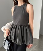 【アンドミー/andme】のテレコリブ カップ付き ペプラム バルーン トップス チャコールグレー|ID: prp329100004650404 ipo3291000000033596539