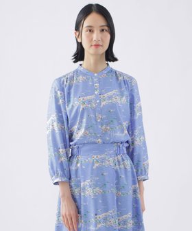 【トランスワーク/TRANS WORK】の【イラストレーターコラボ企画】【ウォッシャブル】ビエラ Hamptonsプリントバンドカラーブラウス 人気、トレンドファッション・服の通販 founy(ファニー) ファッション Fashion レディースファッション Fashion for Women トップス・カットソー Cut & Sew Tops シャツ・ブラウス・オフィスカジュアル Elegant Blouses & Button-Ups イラスト Illustration ウォッシャブル Machine Washable 春 Spring 秋 Autumn ギャザー Gathered, Ruffled 抗菌 Antibacterial, Bacteria-Resistant セットアップ Set-Up, Coordinated Outfit プリント Print, Printed Pattern ヨーク Yoke, Yoke Design リラックス Relax, Relaxed Fit おすすめ Recommended / Our Picks |ID:prp329100004650443