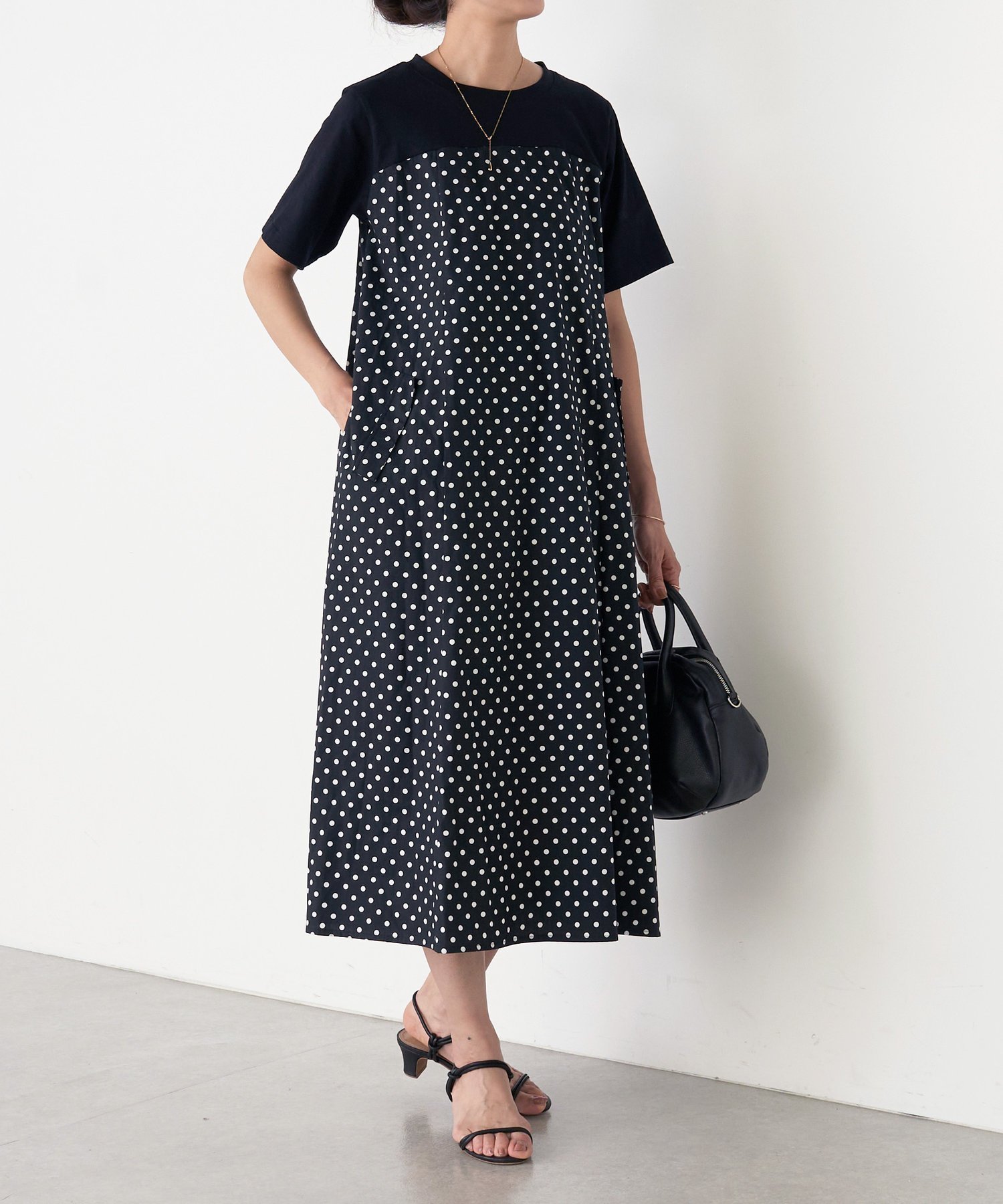 【ビアズリー/BEARDSLEY】のカットコンビフレアワンピース(ドット) インテリア・キッズ・メンズ・レディースファッション・服の通販 founy(ファニー) 　ファッション　Fashion　レディースファッション　Fashion for Women　ワンピース　Dresses　カットソー　Cut and Sewn Top　ドット　Polka Dot, Dot Pattern　エレガント 上品　Elegant　無地　Plain, Solid Color　ブラック|ID: prp329100004650462 ipo3291000000033596847