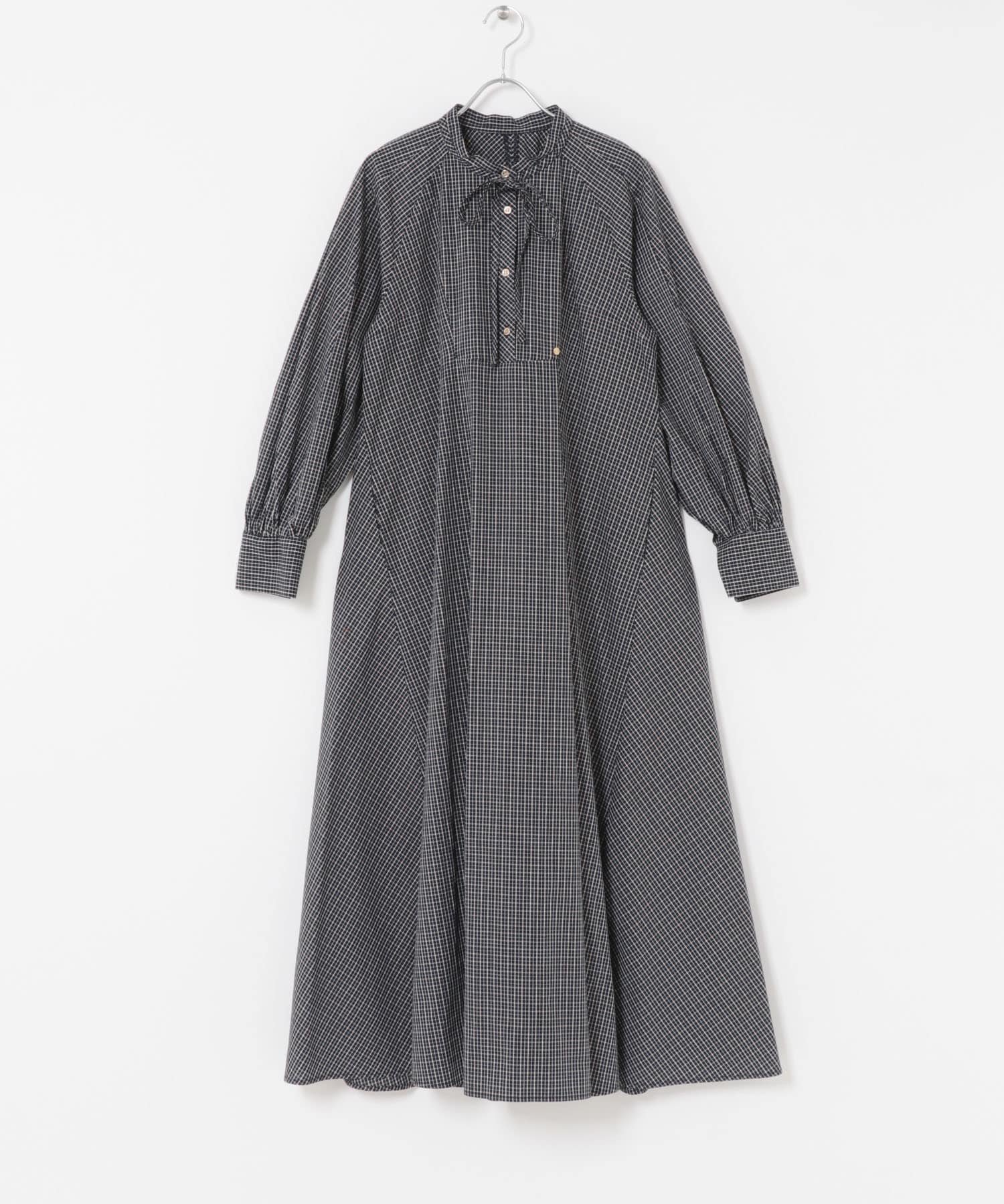 【アーバンリサーチ ロッソ/URBAN RESEARCH ROSSO】のF by ROSSO チェックリボンシャツワンピース インテリア・キッズ・メンズ・レディースファッション・服の通販 founy(ファニー) 　ファッション　Fashion　レディースファッション　Fashion for Women　ワンピース　Dresses　シャツワンピース / 1枚で着映えコーデ　Shirt Dresses　2025年　2025　2025-2026秋冬・A/W　Autumn/Winter 2025–26 AW25–26　冬　Winter / This Winter　おすすめ　Recommended / Our Picks　カーディガン　Cardigan, Knitwear　ジャケット　Jacket, Outerwear　チェック　Check, Plaid, Tartan　フロント　Front, Front Design　リラックス　Relax, Relaxed Fit　エレガント 上品　Elegant　A/W・秋冬　Autumn/Winter　ネイビー|ID: prp329100004650474 ipo3291000000033596960