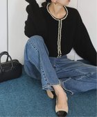 【スローブ イエナ/SLOBE IENA】のパールカーディガン 人気、トレンドファッション・服の通販 founy(ファニー) ファッション Fashion レディースファッション Fashion for Women トップス・カットソー Cut & Sew Tops カーディガン・羽織り Layered Style Cardigans 2025年 2025 2025-2026秋冬・A/W Autumn/Winter 2025–26 AW25–26 おすすめ Recommended / Our Picks カーディガン Cardigan, Knitwear ショート Short, Short Length デニム Denim, Jeans Material バランス Balance, Style Balance パール Pearl, Pearl Accent フォルム Silhouette, Form A/W・秋冬 Autumn/Winter thumbnail ブラック|ID: prp329100004650516 ipo3291000000034552248