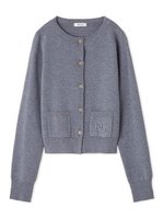 【フレイ アイディー/FRAY I.D】のロゴ刺繍ポケットネックカーディガン/ウォッシャブル 人気、トレンドファッション・服の通販 founy(ファニー) ファッション Fashion レディースファッション Fashion for Women トップス・カットソー Cut & Sew Tops カーディガン・羽織り Layered Style Cardigans アンサンブル Ensemble Set インナー Innerwear ウォッシャブル Machine Washable 秋 Autumn カーディガン Cardigan, Knitwear クラシカル Classical, Vintage-Inspired コンパクト Compact, Small Size シンプル Simple, Minimal スマート Smart, Elegant 定番 Standard, Basic Item バランス Balance, Style Balance ポケット Pocket, Pocket Detail メタル Metal, Metal Parts モダン Modern, Contemporary ロング Long, Long-Length おすすめ Recommended / Our Picks エレガント 上品 Elegant |ID:prp329100004650637