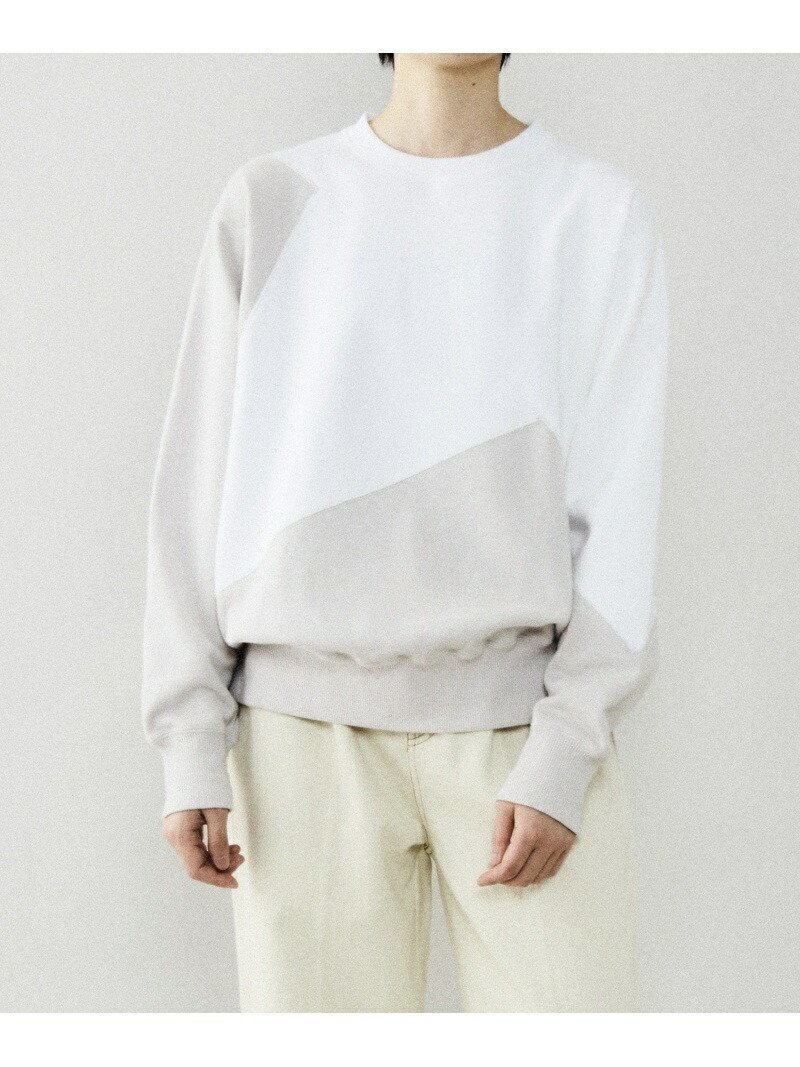 【コンバーストウキョウ/CONVERSE TOKYO】のスターカッティングスウェット 人気、トレンドファッション・服の通販 founy(ファニー) 　ファッション　Fashion　レディースファッション　Fashion for Women　トップス・カットソー　Cut & Sew Tops　レディースパーカー・カジュアルフーディー　Casual Hoodies & Sweatshirts　スウェット・クルーネックトップス　Sweatshirts & Crewnecks / Relaxed Fit Sweat Tops　インナー　Innerwear　カッティング　Cutting Detail　トレーナー　Sweatshirt, Trainer　 other-1|ID: prp329100004650665 ipo3291000000033599887
