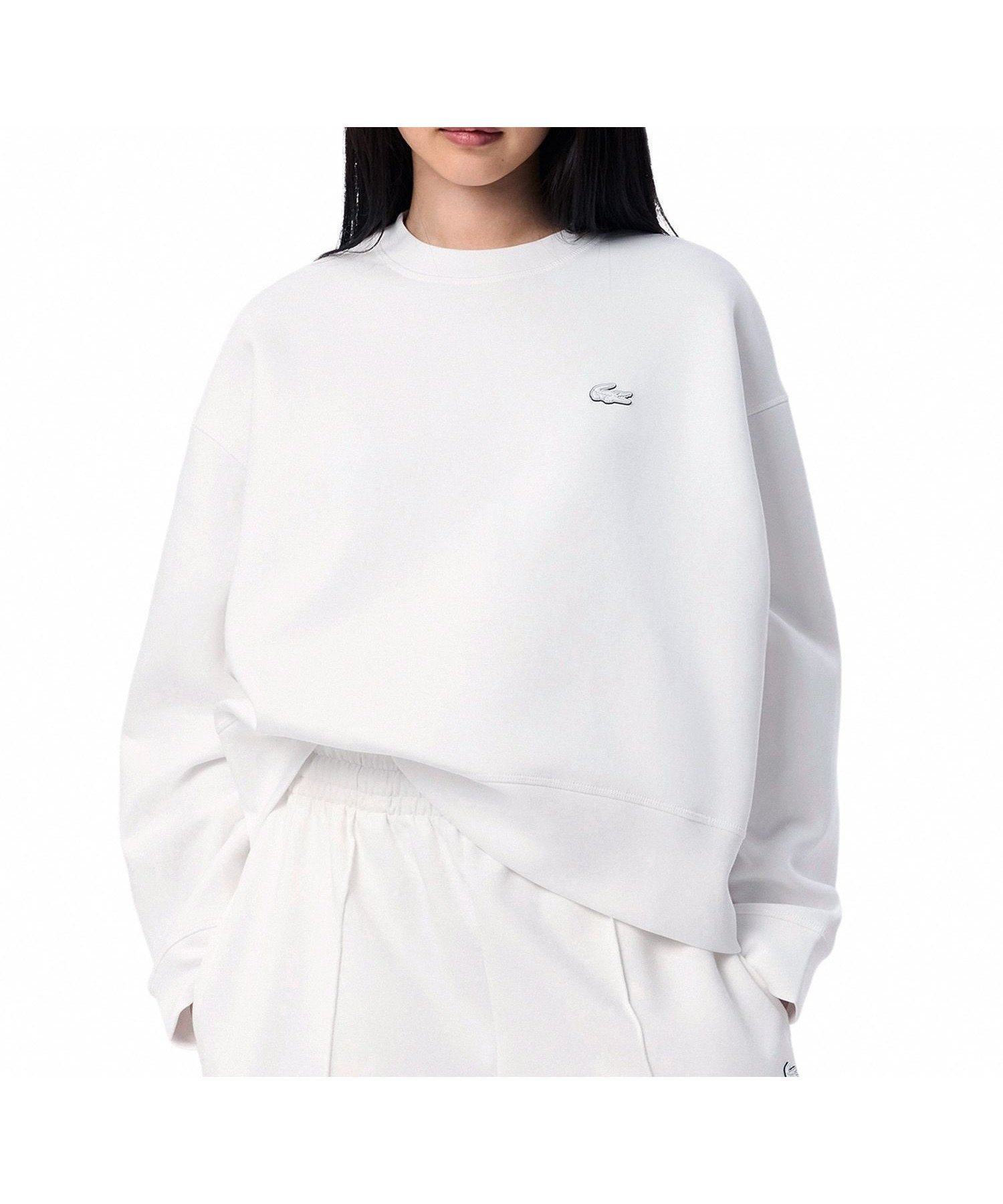【ラコステ/LACOSTE】のクロップド丈 オーバーサイズクルーネックスウェット トレーナー インテリア・キッズ・メンズ・レディースファッション・服の通販 founy(ファニー) 　ファッション　Fashion　レディースファッション　Fashion for Women　トップス・カットソー　Cut & Sew Tops　レディースパーカー・カジュアルフーディー　Casual Hoodies & Sweatshirts　スウェット・クルーネックトップス　Sweatshirts & Crewnecks / Relaxed Fit Sweat Tops　クロップド　Cropped, Short Length　シンプル　Simple, Minimal　スウェット / スエット　Sweatshirt, Sweatwear　セットアップ　Set-Up, Coordinated Outfit　トレーナー　Sweatshirt, Trainer　ラバー　Rubber, Rubber Sole　ワイド　Wide, Wide Fit　ホワイト|ID: prp329100004650666 ipo3291000000033599896