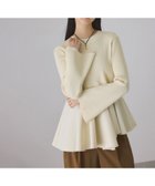 【アダム エ ロペ/ADAM ET ROPE'】の【サステナブル】・【定番人気】ペプラムコンビニットプルオーバー 人気、トレンドファッション・服の通販 founy(ファニー) ファッション Fashion レディースファッション Fashion for Women トップス・カットソー Cut & Sew Tops ニット Knit Tops & Sweaters カジュアルプルオーバー・ニットトップス Pullovers & Knit Tops / Casual Pullovers オケージョン Occasion Wear コンパクト Compact, Small Size ストレッチ Stretch, Stretchy Fabric スラックス Slacks, Dress Pants スリーブ Sleeve, Long Sleeve / Short Sleeve ツイル Twist, Twisted Detail デニム Denim, Jeans Material ドッキング Docking, Mixed Material 定番 Standard, Basic Item 人気 Popular, Best Seller フレア Flare, Flared ペプラム Peplum, Flared Hem ポケット Pocket, Pocket Detail ワイド Wide, Wide Fit A/W・秋冬 Autumn/Winter おすすめ Recommended / Our Picks 2025年 2025 2025春夏・S/S Spring/Summer 2025 SS25 2026年 2026 thumbnail オフホワイト(15)|ID: prp329100004650821 ipo3291000000034811383