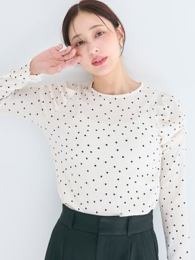 【コカ/COCA】のクレープシャーリングパフスリーブトップス 人気、トレンドファッション・服の通販 founy(ファニー) ファッション Fashion レディースファッション Fashion for Women トップス・カットソー Cut & Sew Tops インナー Innerwear ガーリー Girly, Feminine Style ギャザー Gathered, Ruffled シャーリング Shirring, Ruched シンプル Simple, Minimal ジャケット Jacket, Outerwear ストレッチ Stretch, Stretchy Fabric スリーブ Sleeve, Long Sleeve / Short Sleeve とろみ Fluid, Flowy Fabric チェック Check, Plaid, Tartan デニム Denim, Jeans Material ドット Polka Dot, Dot Pattern 長袖 Long Sleeve, Full Sleeve フェミニン Feminine, Girly ベスト Vest, Waistcoat ポケット Pocket, Pocket Detail 水玉 Polka Dot, Dot Pattern 無地 Plain, Solid Color エレガント 上品 Elegant 2025年 2025 2025-2026秋冬・A/W Autumn/Winter 2025–26 AW25–26 |ID:prp329100004650871