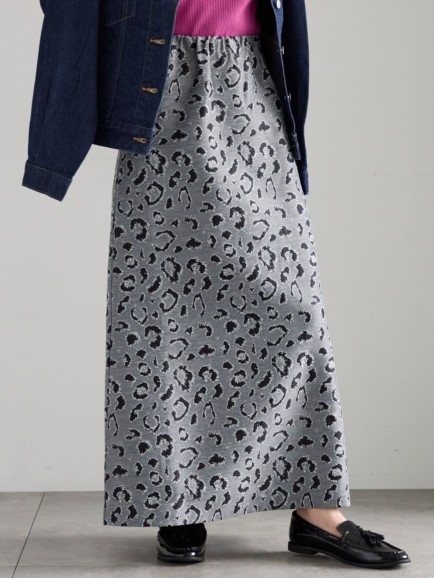 【テチチ/Te chichi】のレオパードジャガードナロースカート インテリア・キッズ・メンズ・レディースファッション・服の通販 founy(ファニー) 　ファッション　Fashion　レディースファッション　Fashion for Women　スカート　Skirts　おすすめ　Recommended / Our Picks　アニマル　Animal Print　バランス　Balance, Style Balance　レオパード　Leopard, Animal Print　無地　Plain, Solid Color　グレー|ID: prp329100004651294 ipo3291000000033607599