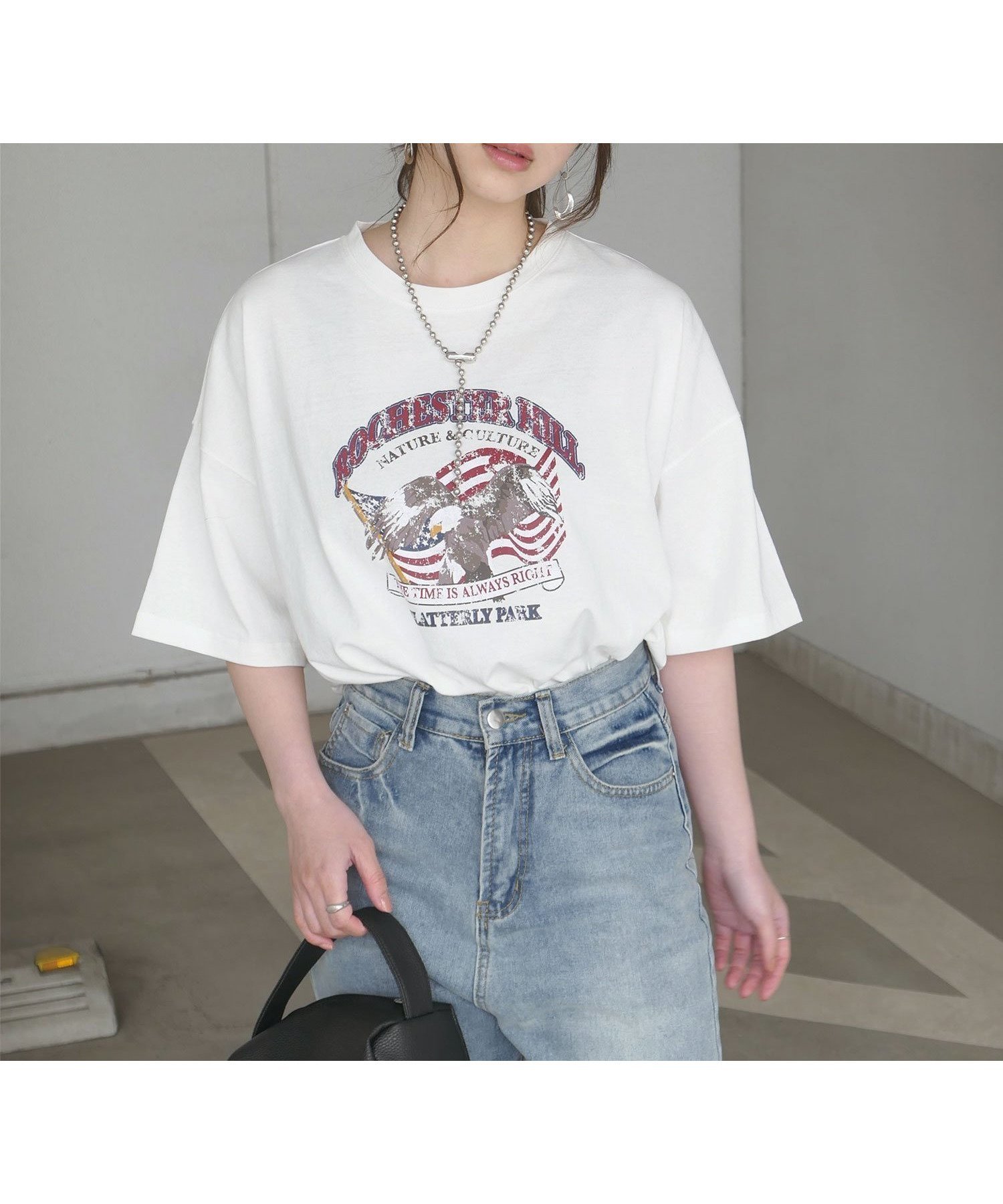 【コーナーズ/CORNERS】のイーグルプリントTシャツ インテリア・キッズ・メンズ・レディースファッション・服の通販 founy(ファニー) 　ファッション　Fashion　レディースファッション　Fashion for Women　トップス・カットソー　Cut & Sew Tops　シャツ・ブラウス・オフィスカジュアル　Elegant Blouses & Button-Ups　ロングTシャツ・Tシャツ　Longline T-Shirts & Tees　イラスト　Illustration　インナー　Innerwear　ウェーブ　Wavy Pattern　カーディガン　Cardigan, Knitwear　今季　This Season, Current Season　サロペット　Overalls, Salopette　シンプル　Simple, Minimal　ジャケット　Jacket, Outerwear　スラックス　Slacks, Dress Pants　チェック　Check, Plaid, Tartan　デニム　Denim, Jeans Material　パターン　Pattern, Design Print　ビッグ　Big, Oversized　フロント　Front, Front Design　プリント　Print, Printed Pattern　ボトム　Bottoms, Lower Wear　レース　Lace, Lace Fabric　2023春夏・S/S　Spring/Summer 2023 SS23　2023年　2023　オートミール|ID: prp329100004651592 ipo3291000000033610661