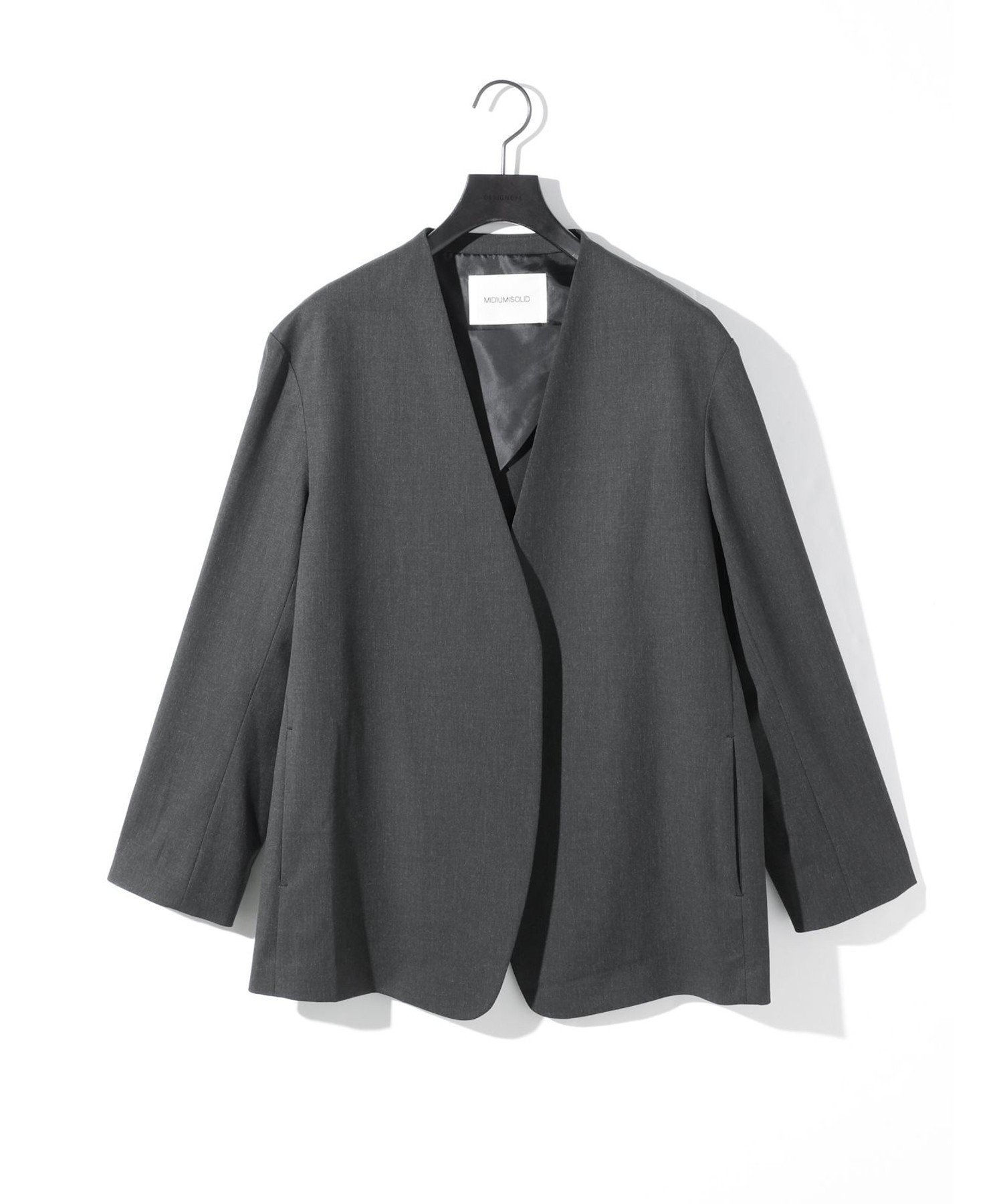 【マーコート/MARcourt】のMIDIUMISOLID for Ladies ノーカラージャケット インテリア・キッズ・メンズ・レディースファッション・服の通販 founy(ファニー) 　ファッション　Fashion　レディースファッション　Fashion for Women　アウター　Coat / Outerwear Collection　レディースジャケット・軽アウター　Jackets　ノーカラージャケット / シンプル上品コーデ　Collarless Jackets　ウォッシャブル　Machine Washable　ジャケット　Jacket, Outerwear　ストレッチ　Stretch, Stretchy Fabric　ストレート　Straight, Straight Cut　スラックス　Slacks, Dress Pants　セットアップ　Set-Up, Coordinated Outfit　ツイル　Twist, Twisted Detail　ドレープ　Drape, Draping Fabric　ベーシック　Basic, Essential　ポケット　Pocket, Pocket Detail　エレガント 上品　Elegant　無地　Plain, Solid Color　長袖　Long Sleeve, Full Sleeve　チャコールグレー|ID: prp329100004651628 ipo3291000000033611341