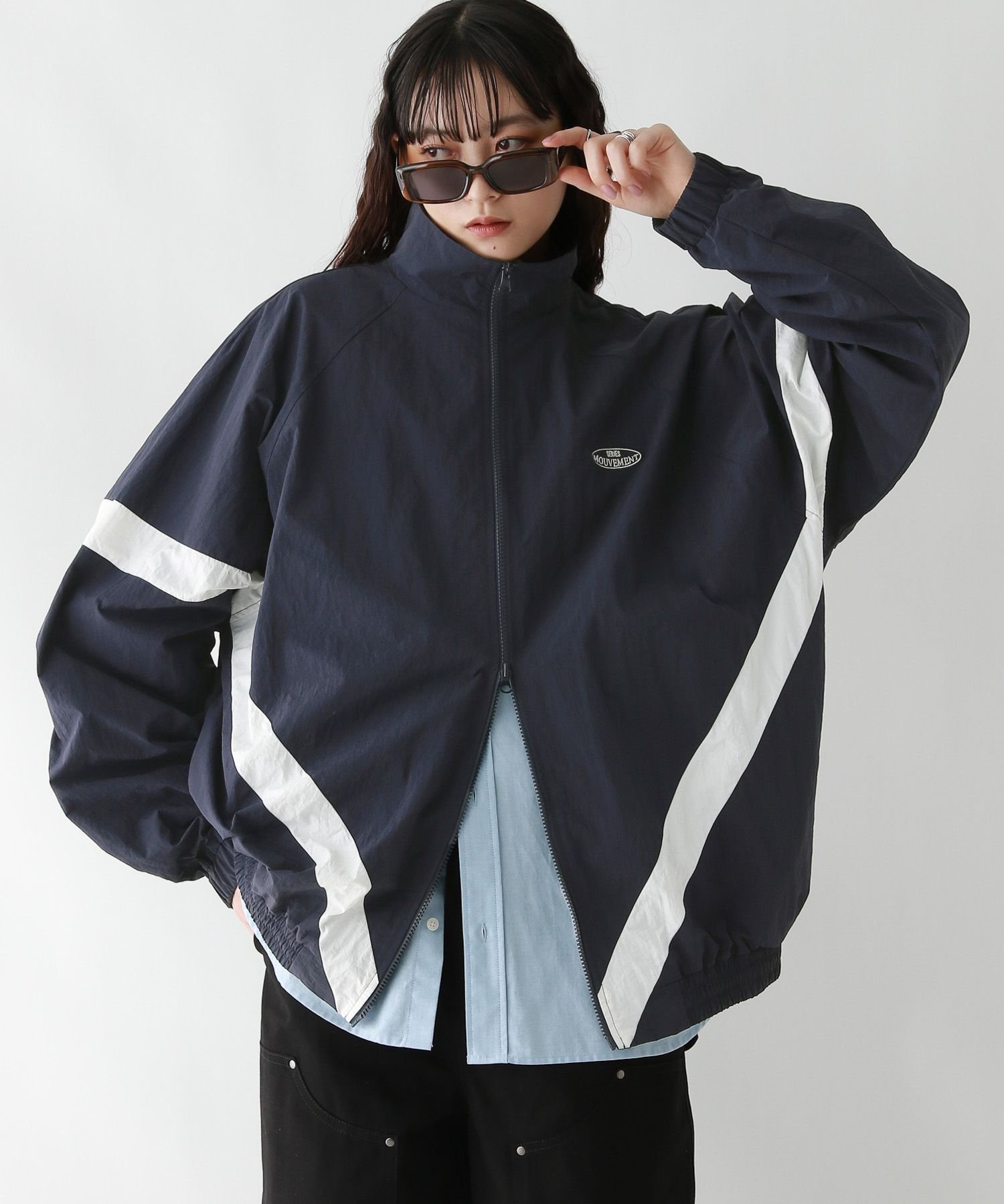 【レイジブルー/RAGEBLUE】の【WOMENS】選べるシルエット/スタンドネックナイロンルーズトラックジャケット インテリア・キッズ・メンズ・レディースファッション・服の通販 founy(ファニー) 　ファッション　Fashion　レディースファッション　Fashion for Women　アウター　Coat / Outerwear Collection　レディースジャケット・軽アウター　Jackets　吸水　Absorbent, Quick-Dry　ショート　Short, Short Length　シンプル　Simple, Minimal　ジップ　Zip, Zipper　スウェット / スエット　Sweatshirt, Sweatwear　スニーカー　Sneakers, Trainers　スラックス　Slacks, Dress Pants　トレンド　Trend, Trending Now　定番　Standard, Basic Item　ビッグ　Big, Oversized　フレア　Flare, Flared　ブルゾン　Blouson, Bomber Jacket　メッシュ　Mesh, Net Fabric　ルーズ　Loose, Oversized　ロング　Long, Long-Length　ワイド　Wide, Wide Fit　おすすめ　Recommended / Our Picks　ネイビー88|ID: prp329100004651639 ipo3291000000033611459