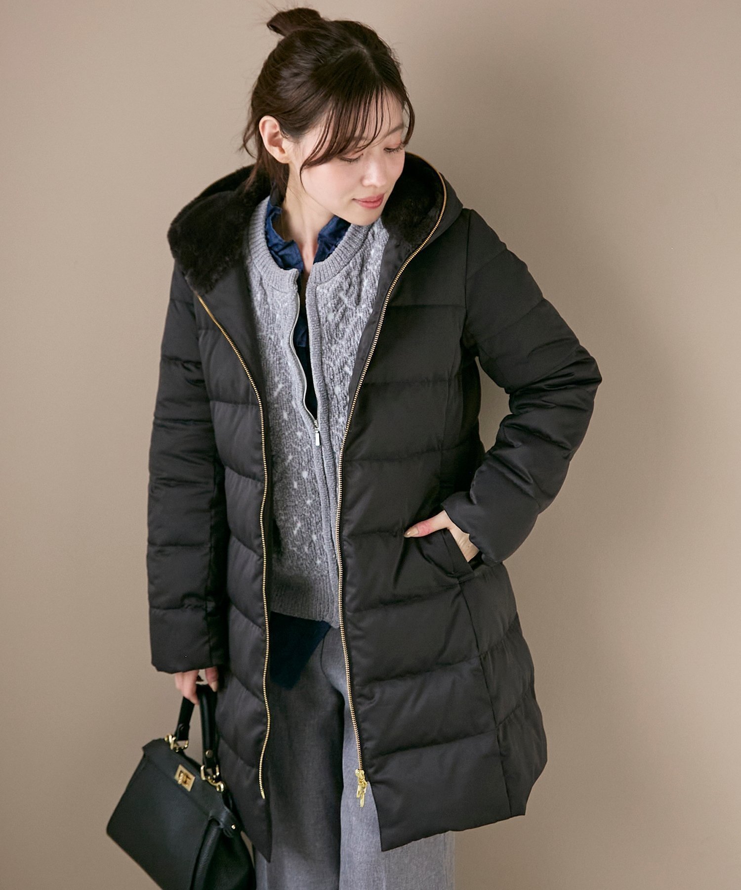 【ルクールブラン/le.coeur blanc】のファーフードロングダウン インテリア・キッズ・メンズ・レディースファッション・服の通販 founy(ファニー) 　ファッション　Fashion　レディースファッション　Fashion for Women　ダウン　Down, Puffer　ブラック|ID: prp329100004651672 ipo3291000000034299493