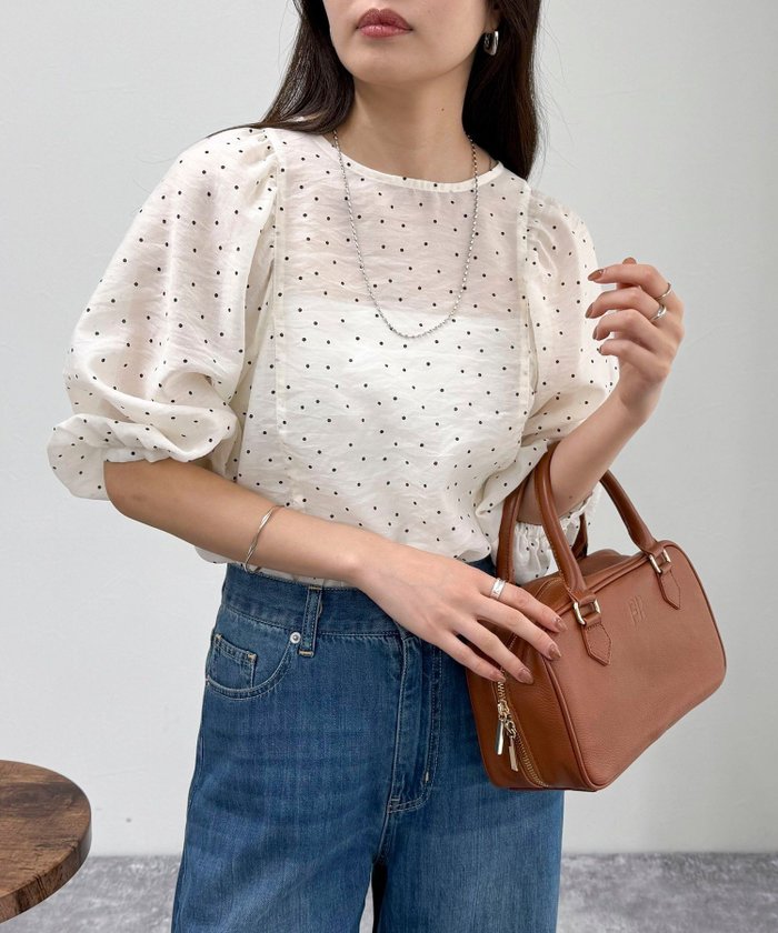 【その他のブランド/Other】のドットボリューム袖ブラウス インテリア・キッズ・メンズ・レディースファッション・服の通販 founy(ファニー) https://founy.com/ ファッション Fashion レディースファッション Fashion for Women トップス・カットソー Cut & Sew Tops シャツ・ブラウス・オフィスカジュアル Elegant Blouses & Button-Ups 2025年 2025 2025春夏・S/S Spring/Summer 2025 SS25 デニム Denim, Jeans Material ドット Polka Dot, Dot Pattern フェミニン Feminine, Girly 夏 Summer |ID: prp329100004651713 ipo3291000000033612441