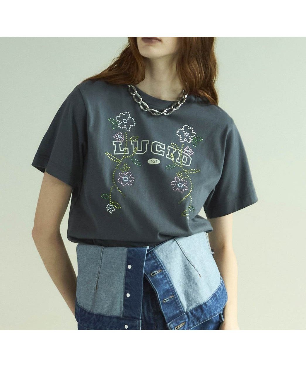 【メゾンスペシャル/MAISON SPECIAL】のLUCID Glitter Flower T-shirt インテリア・キッズ・メンズ・レディースファッション・服の通販 founy(ファニー) 　ファッション　Fashion　レディースファッション　Fashion for Women　トップス・カットソー　Cut & Sew Tops　シャツ・ブラウス・オフィスカジュアル　Elegant Blouses & Button-Ups　ロングTシャツ・Tシャツ　Longline T-Shirts & Tees　インナー　Innerwear　カットソー　Cut and Sewn Top　ジャケット　Jacket, Outerwear　ストーン　Stone, Gem-Like　プリント　Print, Printed Pattern　モチーフ　Motif, Design Theme　ロング　Long, Long-Length　半袖　Short Sleeve, Half Sleeve　夏　Summer　春　Spring　長袖　Long Sleeve, Full Sleeve　C.GRY|ID: prp329100004651774 ipo3291000000033613604
