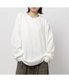 【ニコアンド/niko and】のCOLORマイスターロングTシャツ 人気、トレンドファッション・服の通販 founy(ファニー) ファッション Fashion レディースファッション Fashion for Women トップス・カットソー Cut & Sew Tops シャツ・ブラウス・オフィスカジュアル Elegant Blouses & Button-Ups ロングTシャツ・Tシャツ Longline T-Shirts & Tees おすすめ Recommended / Our Picks インナー Innerwear カーディガン Cardigan, Knitwear ジャケット Jacket, Outerwear スウェット / スエット Sweatshirt, Sweatwear チェック Check, Plaid, Tartan トレンド Trend, Trending Now ボーダー Border, Stripe リラックス Relax, Relaxed Fit ロング Long, Long-Length ワイド Wide, Wide Fit 今季 This Season, Current Season 定番 Standard, Basic Item 無地 Plain, Solid Color 長袖 Long Sleeve, Full Sleeve thumbnail オフ無地|ID: prp329100004652367 ipo3291000000033620657