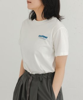 【アーバンリサーチ ドアーズ/URBAN RESEARCH DOORS】 製品染GAWPINGロゴTシャツ人気、トレンドファッション・服の通販 founy(ファニー) ファッション Fashion レディースファッション Fashion for Women トップス・カットソー Cut & Sew Tops シャツ・ブラウス・オフィスカジュアル Elegant Blouses & Button-Ups ロングTシャツ・Tシャツ Longline T-Shirts & Tees 2025年 2025 2025春夏・S/S Spring/Summer 2025 SS25 インナー Innerwear コンパクト Compact, Small Size シンプル Simple, Minimal フィット Fit, Slim Fit プリント Print, Printed Pattern ヴィンテージ Vintage Style 今季 This Season, Current Season 夏 Summer S/S・春夏 SS, Spring/Summer, Warm Season |ID:prp329100004652737