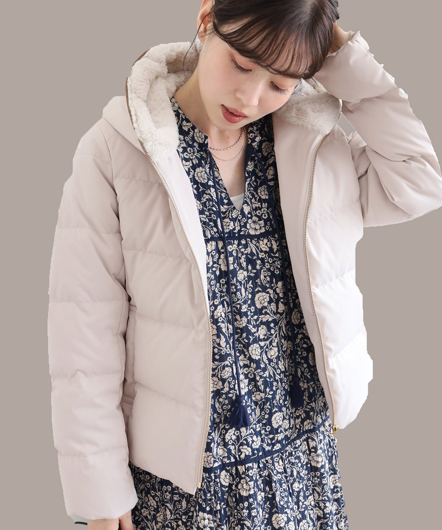 【ルクールブラン/le.coeur blanc】のファーフードショートダウン インテリア・キッズ・メンズ・レディースファッション・服の通販 founy(ファニー) 　ファッション　Fashion　レディースファッション　Fashion for Women　ダウン　Down, Puffer　グレージュ|ID: prp329100004652955 ipo3291000000036011199