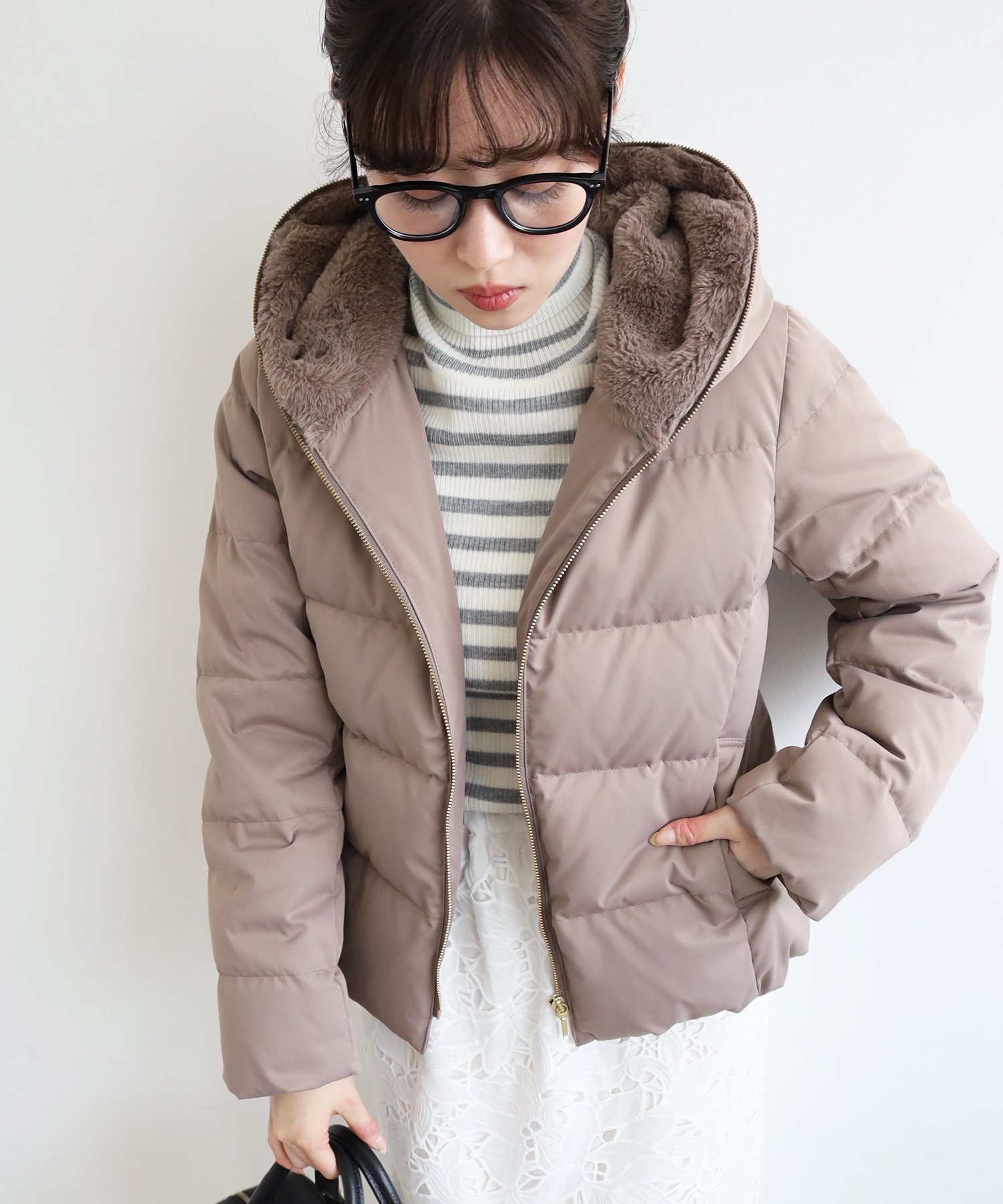 【ルクールブラン/le.coeur blanc】のファーフードショートダウン インテリア・キッズ・メンズ・レディースファッション・服の通販 founy(ファニー) 　ファッション　Fashion　レディースファッション　Fashion for Women　ダウン　Down, Puffer　モカ|ID: prp329100004652955 ipo3291000000036011202