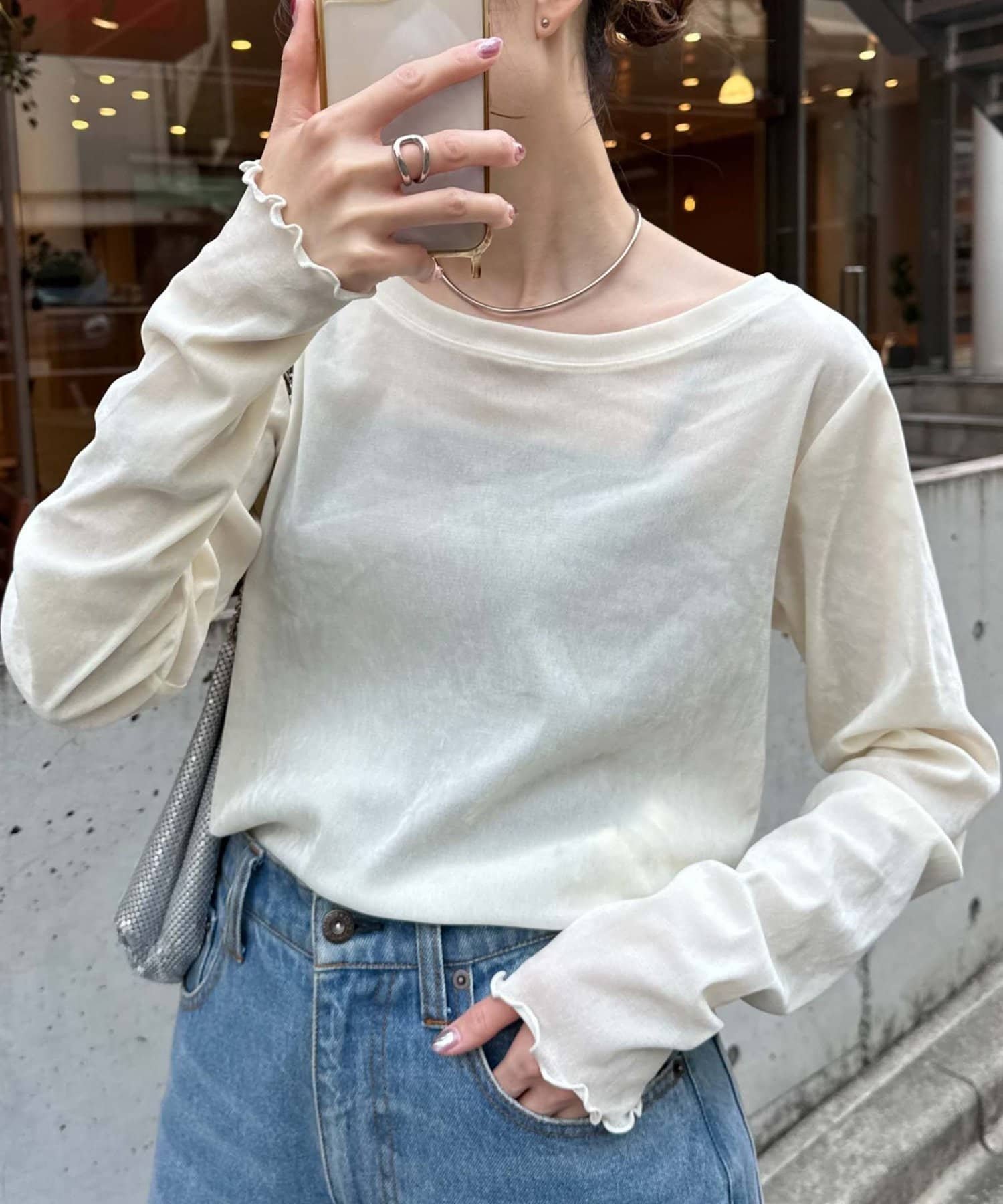 【チャオパニックティピー/CIAOPANIC TYPY】の【WEB限定】シアーフロッキーベロア見えメロートップス インテリア・キッズ・メンズ・レディースファッション・服の通販 founy(ファニー) 　ファッション　Fashion　レディースファッション　Fashion for Women　トップス・カットソー　Cut & Sew Tops　ベロアトップス　Velour Tops / Velvet-Look Items　インナー　Innerwear　コンパクト　Compact, Small Size　サロペット　Overalls, Salopette　スラックス　Slacks, Dress Pants　デニム　Denim, Jeans Material　フィット　Fit, Slim Fit　フレア　Flare, Flared　ベロア　Velour, Soft Velvet　ベーシック　Basic, Essential　メッシュ　Mesh, Net Fabric　ルーズ　Loose, Oversized　ワイド　Wide, Wide Fit　A/W・秋冬　Autumn/Winter　おすすめ　Recommended / Our Picks　オフホワイト|ID: prp329100004653039 ipo3291000000034643787