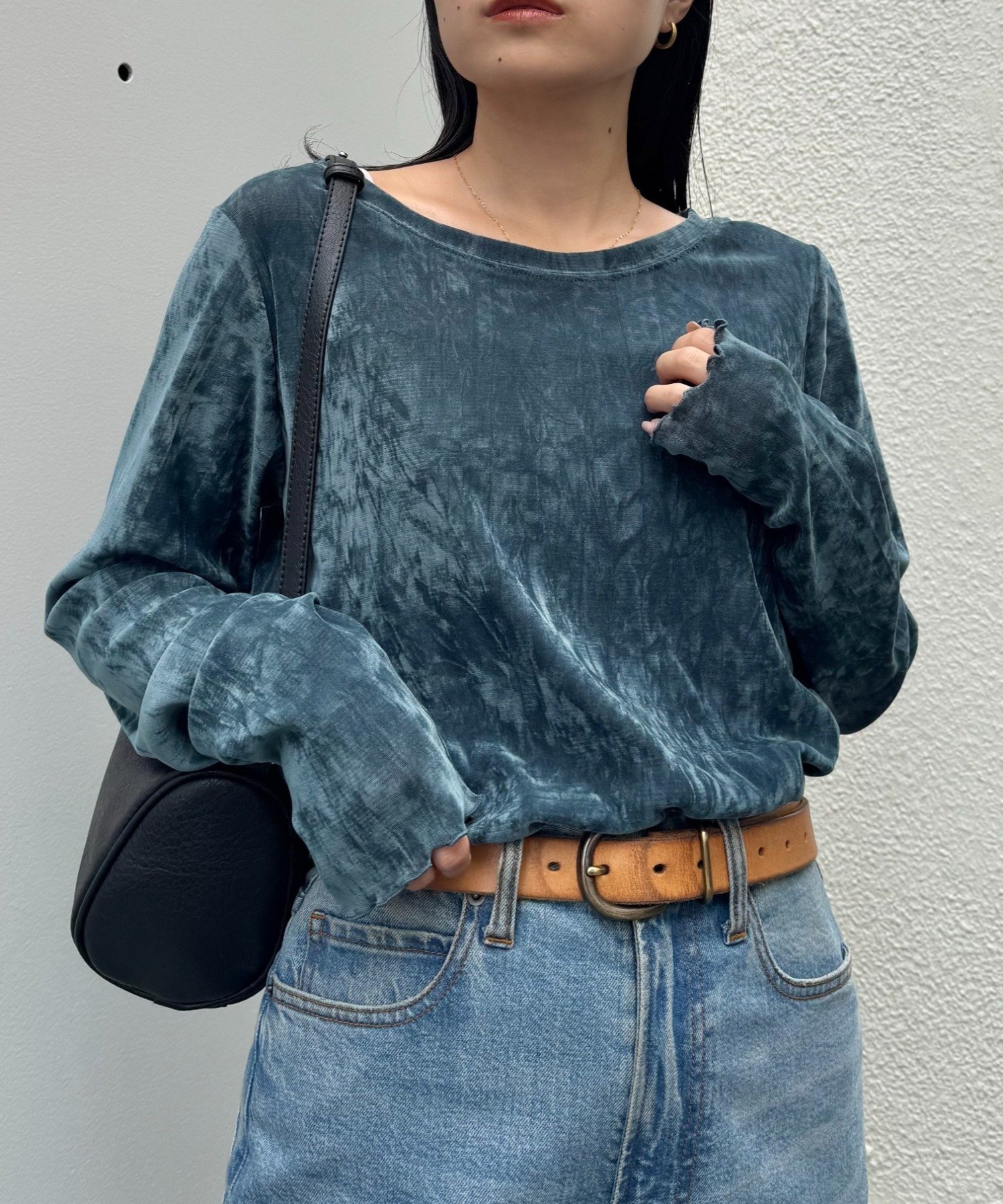 【チャオパニックティピー/CIAOPANIC TYPY】の【WEB限定】シアーフロッキーベロア見えメロートップス インテリア・キッズ・メンズ・レディースファッション・服の通販 founy(ファニー) 　ファッション　Fashion　レディースファッション　Fashion for Women　トップス・カットソー　Cut & Sew Tops　ベロアトップス　Velour Tops / Velvet-Look Items　インナー　Innerwear　コンパクト　Compact, Small Size　サロペット　Overalls, Salopette　スラックス　Slacks, Dress Pants　デニム　Denim, Jeans Material　フィット　Fit, Slim Fit　フレア　Flare, Flared　ベロア　Velour, Soft Velvet　ベーシック　Basic, Essential　メッシュ　Mesh, Net Fabric　ルーズ　Loose, Oversized　ワイド　Wide, Wide Fit　A/W・秋冬　Autumn/Winter　おすすめ　Recommended / Our Picks　ブルー|ID: prp329100004653039 ipo3291000000034643788