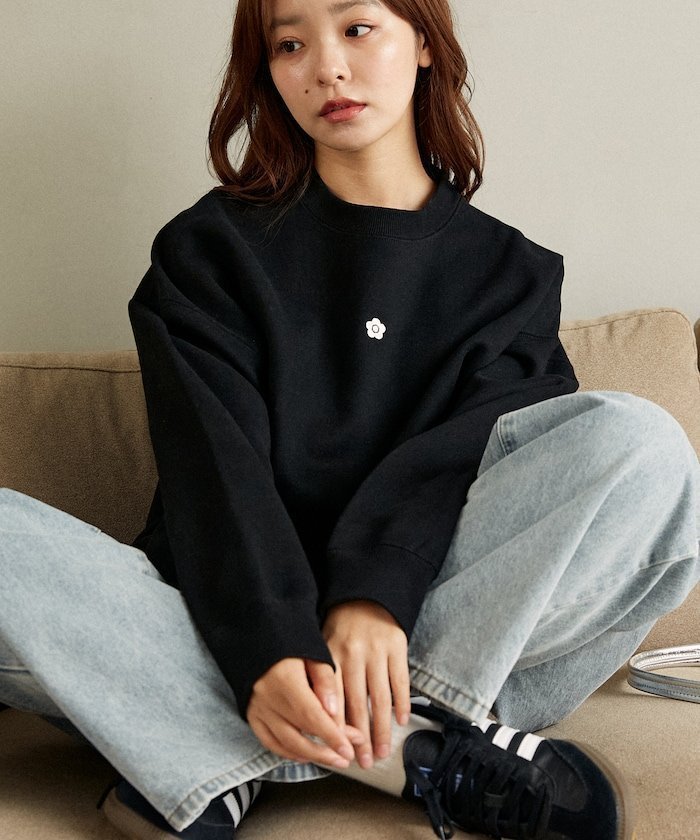 【フリークスストア/FREAK'S STORE】のワンポイント ロゴ刺繍 裏起毛 スウェット 限定展開 25AW26SS インテリア・キッズ・メンズ・レディースファッション・服の通販 founy(ファニー) 　ファッション　Fashion　レディースファッション　Fashion for Women　トップス・カットソー　Cut & Sew Tops　レディースパーカー・カジュアルフーディー　Casual Hoodies & Sweatshirts　スウェット・クルーネックトップス　Sweatshirts & Crewnecks / Relaxed Fit Sweat Tops　秋　Autumn　シンプル　Simple, Minimal　ジャケット　Jacket, Outerwear　スウェット / スエット　Sweatshirt, Sweatwear　スペシャル　Special, Limited Edition　スラックス　Slacks, Dress Pants　デニム　Denim, Jeans Material　フラワー　Flower, Floral　フレア　Flare, Flared　ミニスカート　Mini Skirt, Short Skirt　モチーフ　Motif, Design Theme　リアル　Real, Realistic　ルーズ　Loose, Oversized　ワイド　Wide, Wide Fit　ワンポイント　One Point, Statement Accent　A/W・秋冬　Autumn/Winter　冬　Winter / This Winter　おすすめ　Recommended / Our Picks　2025年　2025　2025-2026秋冬・A/W　Autumn/Winter 2025–26 AW25–26　2026年　2026　ブラック|ID: prp329100004653259 ipo3291000000036072440