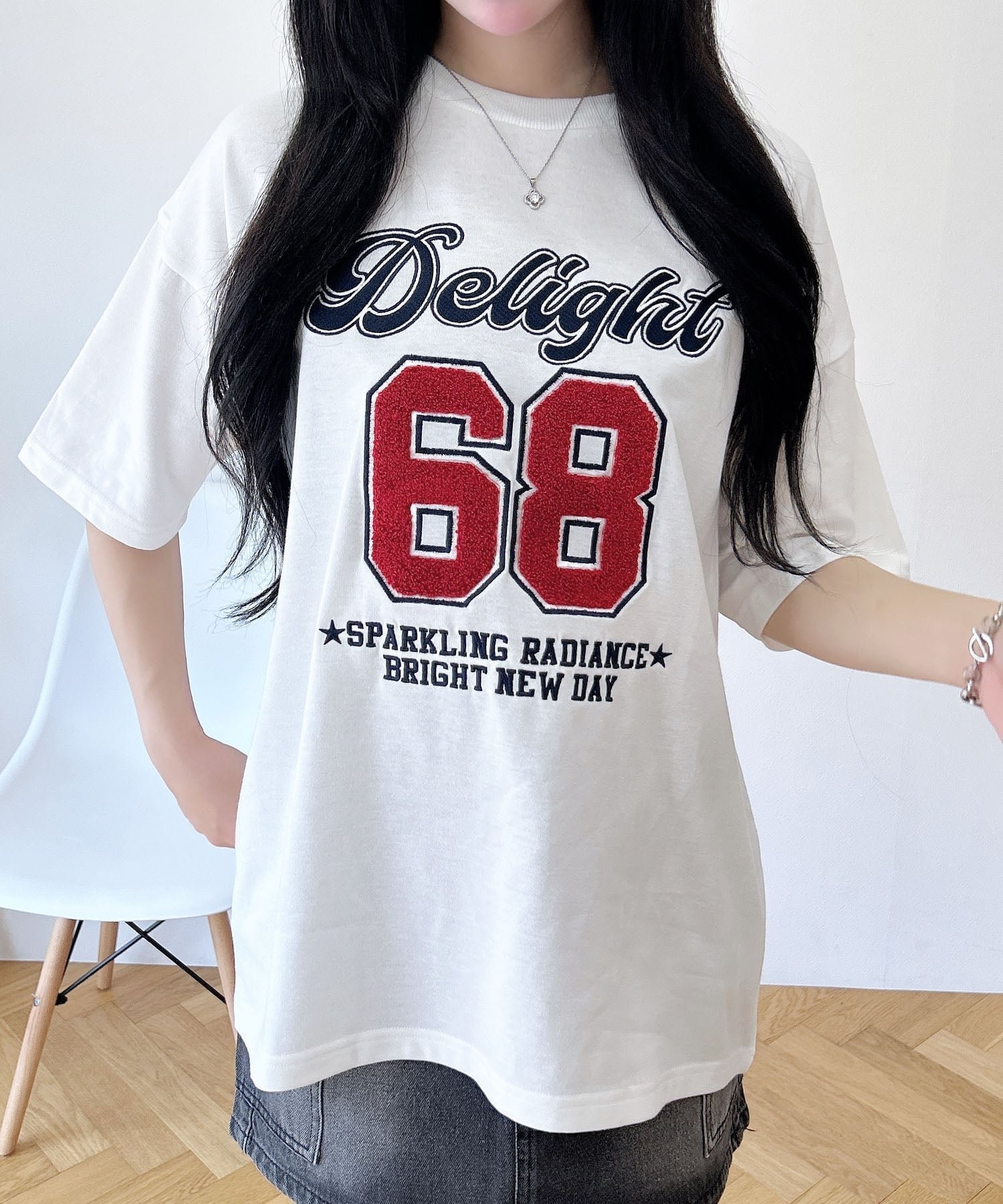 【イング/INGNI】のINGNI/ナンバリングロゴチュニックT インテリア・キッズ・メンズ・レディースファッション・服の通販 founy(ファニー) 　ファッション　Fashion　レディースファッション　Fashion for Women　トップス・カットソー　Cut & Sew Tops　おすすめ　Recommended / Our Picks　スポーティ　Sporty, Casual Athletic　スマホ　Smartphone, Mobile Device　チュニック　Tunic, Long Top　フロント　Front, Front Design　リラックス　Relax, Relaxed Fit　オフホワイト|ID: prp329100004653284 ipo3291000000033631851