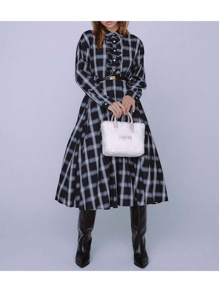 【ファーファー/FURFUR】の【限定サイズ】ベルト付きフリルシャツワンピース インテリア・キッズ・メンズ・レディースファッション・服の通販 founy(ファニー) https://founy.com/ ファッション Fashion レディースファッション Fashion for Women ワンピース Dresses シャツワンピース / 1枚で着映えコーデ Shirt Dresses ベルト&ウエストマーク Belts & Waist Accessories チェック Check, Plaid, Tartan トレンド Trend, Trending Now バランス Balance, Style Balance フィット Fit, Slim Fit フリル Frill, Ruffle 定番 Standard, Basic Item |ID: prp329100004653419 ipo3291000000033633722