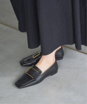 【ル タロン/Le Talon】の《追加》レザースクエアメタルバックルローファー 人気、トレンドファッション・服の通販 founy(ファニー) ファッション Fashion レディースファッション Fashion for Women バッグ Bags スクエア Square, Square Shape トレンド Trend, Trending Now エレガント 上品 Elegant 人気 Popular, Best Seller |ID:prp329100004653581