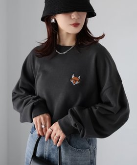 【リベリー/Riberry】のめがねキツネ胸刺繍スウェット 人気、トレンドファッション・服の通販 founy(ファニー) ファッション Fashion レディースファッション Fashion for Women トップス・カットソー Cut & Sew Tops レディースパーカー・カジュアルフーディー Casual Hoodies & Sweatshirts スウェット・クルーネックトップス Sweatshirts & Crewnecks / Relaxed Fit Sweat Tops 春 Spring 秋 Autumn 吸水 Absorbent, Quick-Dry シンプル Simple, Minimal スウェット / スエット Sweatshirt, Sweatwear スラックス Slacks, Dress Pants トレンド Trend, Trending Now トレーナー Sweatshirt, Trainer 人気 Popular, Best Seller ベーシック Basic, Essential メガネ Glasses, Eyewear ロング Long, Long-Length ワンポイント One Point, Statement Accent 冬 Winter / This Winter プチプライス・低価格 Affordable / Budget Price おすすめ Recommended / Our Picks |ID:prp329100004653602