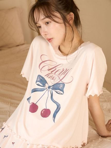 【スナイデル ホーム/SNIDEL HOME】の【接触冷感】チェリーシリーズTシャツ インテリア・キッズ・メンズ・レディースファッション・服の通販 founy(ファニー) 　ファッション　Fashion　レディースファッション　Fashion for Women　トップス・カットソー　Cut & Sew Tops　シャツ・ブラウス・オフィスカジュアル　Elegant Blouses & Button-Ups　ロングTシャツ・Tシャツ　Longline T-Shirts & Tees　カーディガン　Cardigan, Knitwear　ガーリー　Girly, Feminine Style　ショート　Short, Short Length　チェリー　Cherry, Cherry Pattern　パジャマ　Pajamas, Sleepwear　フリル　Frill, Ruffle　プリント　Print, Printed Pattern　リボン　Ribbon, Bow　ロング　Long, Long-Length　PNK[066]|ID: prp329100004653645 ipo3291000000033799760