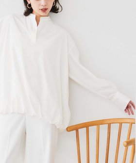 【アンタイトル/UNTITLED】の【朝比奈 彩*Oggi*UNTITLED スペシャルコラボ】バルーンヘムブラウス 人気、トレンドファッション・服の通販 founy(ファニー) 雑誌掲載アイテム Magazine Picks & Fashion Features ファッション雑誌 Fashion Magazines オッジ Oggi ファッションモデル・俳優・女優 Models 女性 Women 朝比奈彩 Asahina Aya ファッション Fashion レディースファッション Fashion for Women トップス・カットソー Cut & Sew Tops シャツ・ブラウス・オフィスカジュアル Elegant Blouses & Button-Ups 洗える Machine Washable カフス Cuff Design 4月号 April Issue シンプル Simple, Minimal スキッパー Skipper, Open Collar スタイリッシュ Stylish, Fashionable ストレッチ Stretch, Stretchy Fabric 雑誌 Magazine, Fashion Magazine バランス Balance, Style Balance バルーン Balloon, Balloon Silhouette ミックス Mix, Mixed Style ワイド Wide, Wide Fit おすすめ Recommended / Our Picks エレガント 上品 Elegant |ID:prp329100004653700
