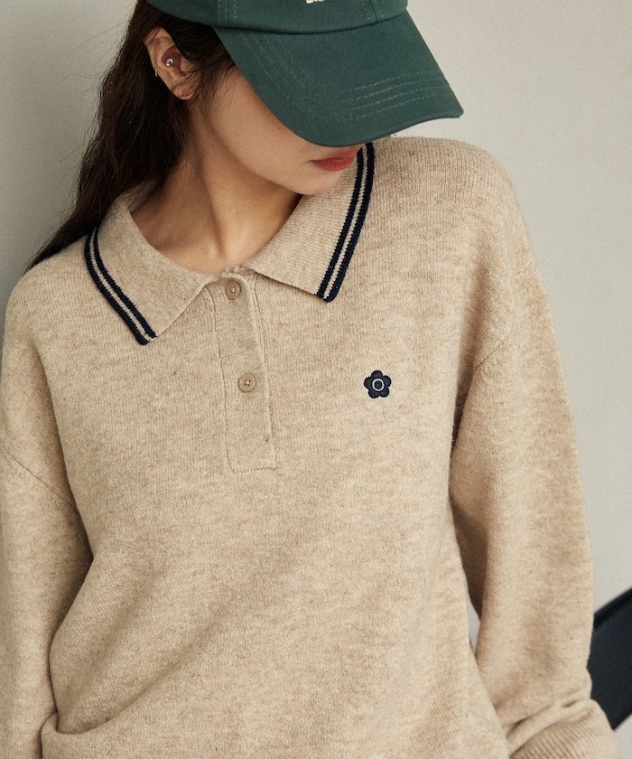 【フリークスストア/FREAK'S STORE】の襟ライン ワンポイント刺繍 ニット ポロシャツ 限定展開 25AW インテリア・キッズ・メンズ・レディースファッション・服の通販 founy(ファニー) 　ファッション　Fashion　レディースファッション　Fashion for Women　トップス・カットソー　Cut & Sew Tops　ニット　Knit Tops & Sweaters　シャツ・ブラウス・オフィスカジュアル　Elegant Blouses & Button-Ups　ポロシャツ・きれいめカジュアル　Smart-Casual Polo Tops　キャミワンピース　Cami Dress, Slip Dress　コラボ　Collaboration, Collab　シンプル　Simple, Minimal　スペシャル　Special, Limited Edition　スラックス　Slacks, Dress Pants　デニム　Denim, Jeans Material　フェミニン　Feminine, Girly　フレア　Flare, Flared　ポロシャツ　Polo Shirt, Collared Tee　ミニスカート　Mini Skirt, Short Skirt　リアル　Real, Realistic　ワンポイント　One Point, Statement Accent　A/W・秋冬　Autumn/Winter　冬　Winter / This Winter　おすすめ　Recommended / Our Picks　2025年　2025　2025-2026秋冬・A/W　Autumn/Winter 2025–26 AW25–26　ベージュ|ID: prp329100004653783 ipo3291000000036216904