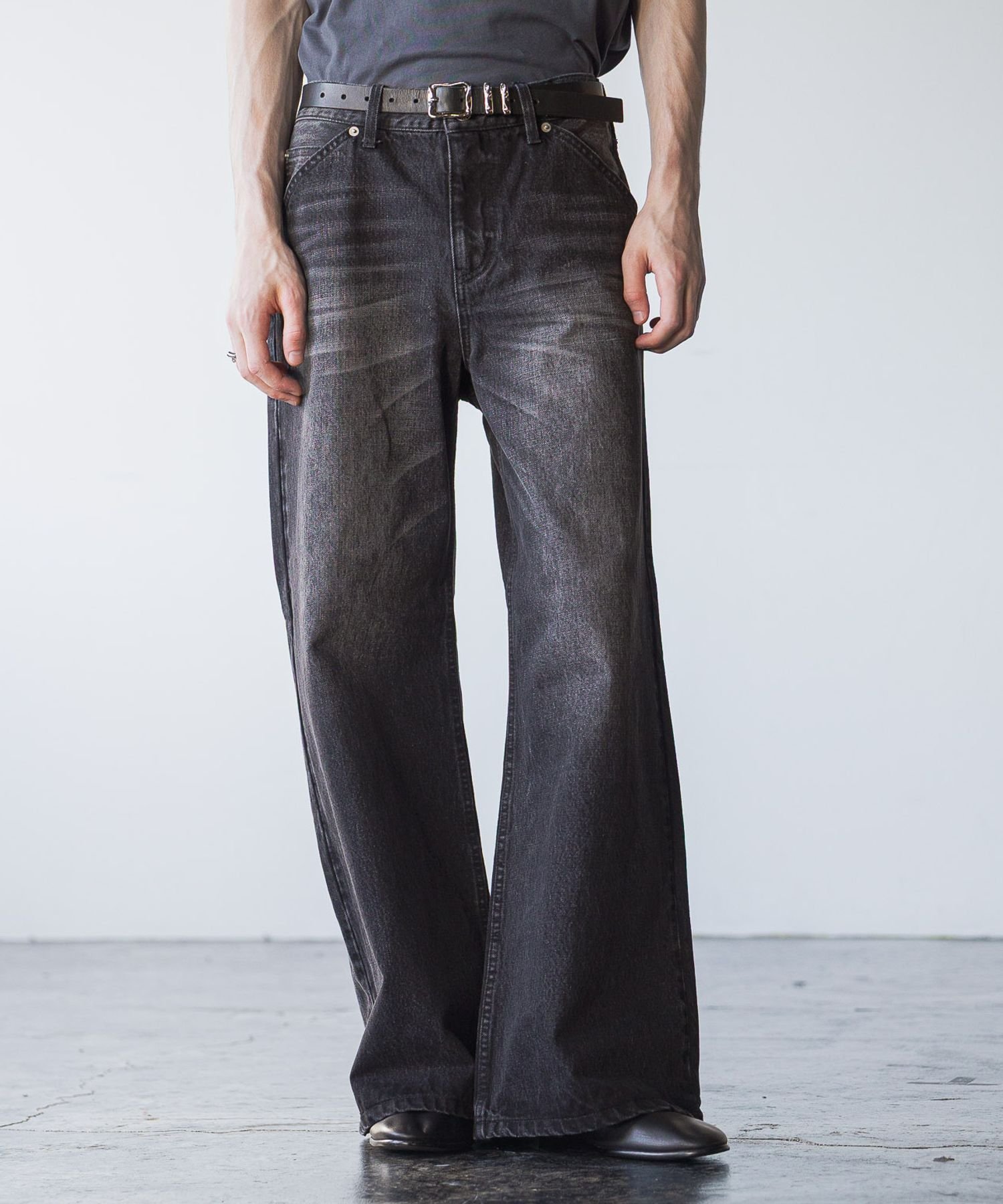 【ハレ/HARE / MEN】のヴィンテージカコウデニムパンツ インテリア・キッズ・メンズ・レディースファッション・服の通販 founy(ファニー) 　ファッション　Fashion　メンズファッション　Fashion for Men　ボトムス　Bottoms　デニムパンツ・ジーンズ　Denim Pants　デニム　Denim, Jeans Material　フレア　Flare, Flared　ヴィンテージ　Vintage Style　エレガント 上品　Elegant　ブラック系09|ID: prp329100004653833 ipo3291000000033638296