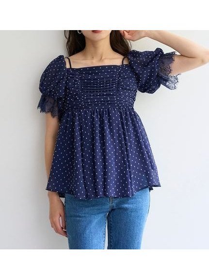 【スナイデル/SNIDEL】のバリエオフショルレースチュニック インテリア・キッズ・メンズ・レディースファッション・服の通販 founy(ファニー) 　ファッション　Fashion　レディースファッション　Fashion for Women　トップス・カットソー　Cut & Sew Tops　ウェーブ　Wavy Pattern　ギャザー　Gathered, Ruffled　シフォン　Chiffon, Lightweight Fabric　シャーリング　Shirring, Ruched　チュール　Tulip, Tulip Motif　フィット　Fit, Slim Fit　フロント　Front, Front Design　ペプラム　Peplum, Flared Hem　ボヘミアン　Bohemian, Ethnic Style　レース　Lace, Lace Fabric　ロマンティック　Romantic, Feminine Style　おすすめ　Recommended / Our Picks　NVY[089]|ID: prp329100004653913 ipo3291000000033639210