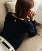 【フリークスストア/FREAK'S STORE】のワンポイント刺繍 2WAY 針抜きフライス ロンT 限定展開 25AW 人気、トレンドファッション・服の通販 founy(ファニー) ファッション Fashion レディースファッション Fashion for Women トップス・カットソー Cut & Sew Tops ロングTシャツ・Tシャツ Longline T-Shirts & Tees インナー Innerwear ヴィンテージ Vintage Style 秋 Autumn シンプル Simple, Minimal スクエア Square, Square Shape スペシャル Special, Limited Edition スラックス Slacks, Dress Pants デニム Denim, Jeans Material フラワー Flower, Floral ベーシック Basic, Essential ミニスカート Mini Skirt, Short Skirt 無地 Plain, Solid Color ラウンド Round, Round Neck リアル Real, Realistic ロマンティック Romantic, Feminine Style ロング Long, Long-Length ワンポイント One Point, Statement Accent A/W・秋冬 Autumn/Winter 冬 Winter / This Winter おすすめ Recommended / Our Picks エレガント 上品 Elegant 2025年 2025 2025-2026秋冬・A/W Autumn/Winter 2025–26 AW25–26 thumbnail ブラック|ID: prp329100004654018 ipo3291000000034874273