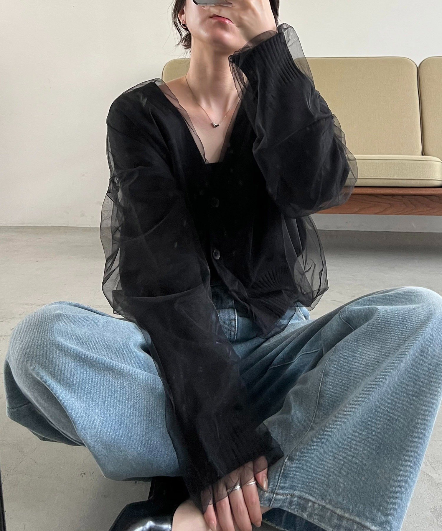 【カプリシューレマージュ/CAPRICIEUX LEMAGE】の【1枚で着映え】チュールレイヤードカーディガン インテリア・キッズ・メンズ・レディースファッション・服の通販 founy(ファニー) 　ファッション　Fashion　レディースファッション　Fashion for Women　トップス・カットソー　Cut & Sew Tops　カーディガン・羽織り　Layered Style Cardigans　カーディガン　Cardigan, Knitwear　ショート　Short, Short Length　チュール　Tulip, Tulip Motif　バイアス　Bias, Diagonal Cut　ボトム　Bottoms, Lower Wear　冬　Winter / This Winter　ブラック|ID: prp329100004654019 ipo3291000000034831750