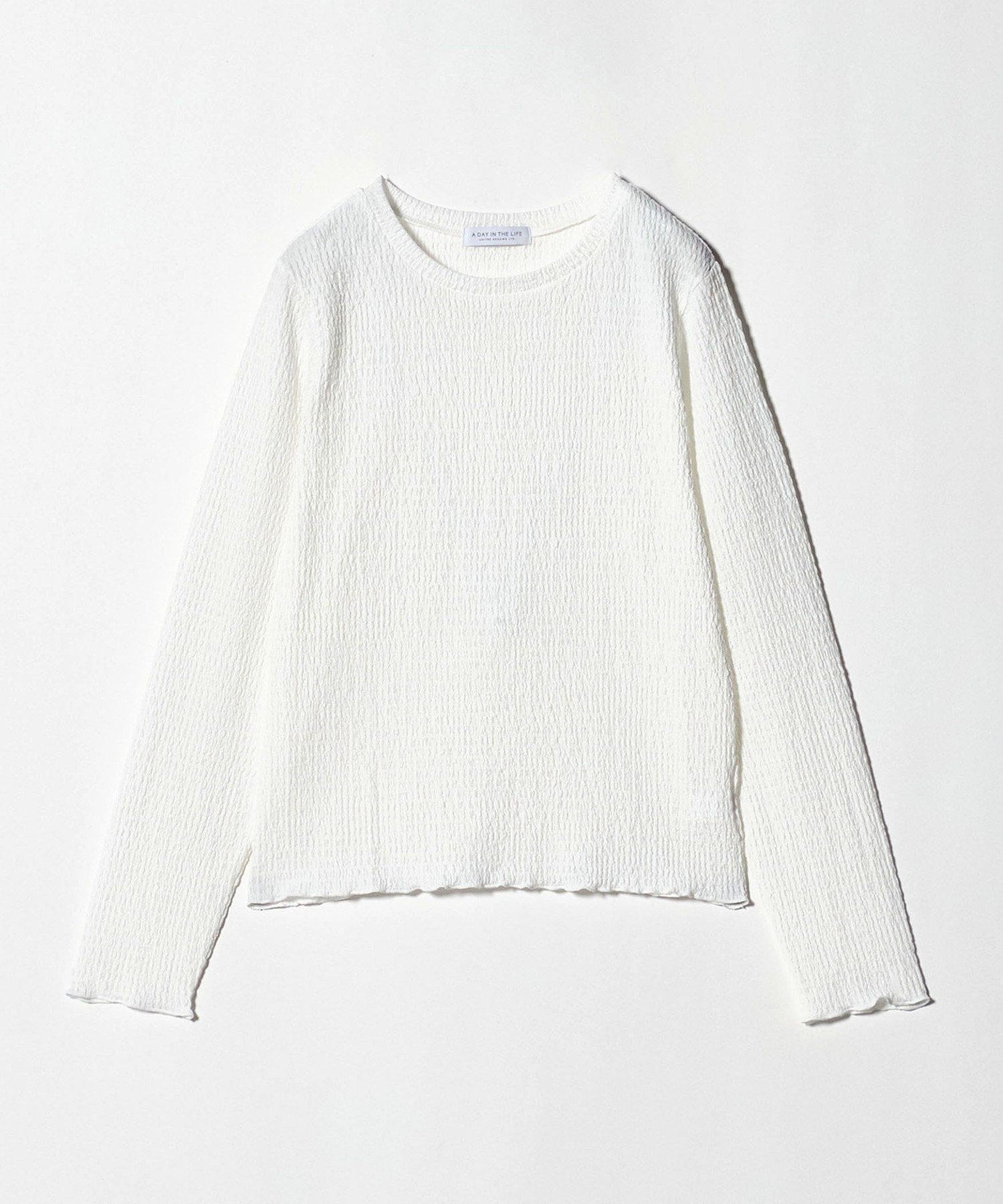 【ユナイテッドアローズ/UNITED ARROWS】のシャーリング クルーネックTシャツ A DAY IN THE LIFE インテリア・キッズ・メンズ・レディースファッション・服の通販 founy(ファニー) 　ファッション　Fashion　レディースファッション　Fashion for Women　トップス・カットソー　Cut & Sew Tops　シャツ・ブラウス・オフィスカジュアル　Elegant Blouses & Button-Ups　ロングTシャツ・Tシャツ　Longline T-Shirts & Tees　おすすめ　Recommended / Our Picks　インナー　Innerwear　カットソー　Cut and Sewn Top　コンパクト　Compact, Small Size　シャーリング　Shirring, Ruched　シンプル　Simple, Minimal　OFF WHITE|ID: prp329100004654287 ipo3291000000033649329