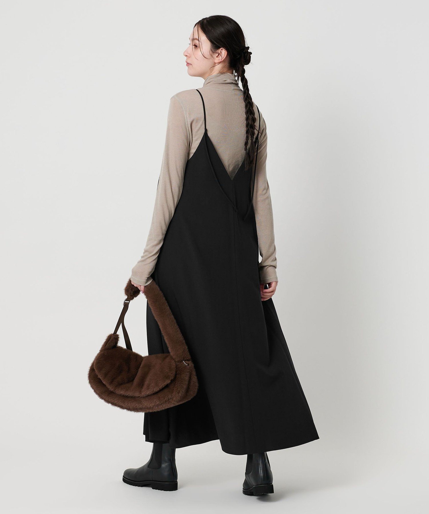 【ビューティ&ユース ユナイテッドアローズ/BEAUTY&YOUTH / UNITED ARROWS】のポリエステルレーヨンブレンド フレア キャミソールワンピース インテリア・キッズ・メンズ・レディースファッション・服の通販 founy(ファニー) 　ファッション　Fashion　レディースファッション　Fashion for Women　ワンピース　Dresses　インナー　Innerwear　カットソー　Cut and Sewn Top　キャミソール　Camisole, Spaghetti Strap Top　シアー　Sheer, See-Through　シューズ　Shoes, Footwear　ジャケット　Jacket, Outerwear　スニーカー　Sneakers, Trainers　バランス　Balance, Style Balance　フレア　Flare, Flared　BLACK|ID: prp329100004654306 ipo3291000000033829463