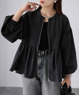 【リベリー/Riberry】のノーカラーペプラムスエードジャケット 人気、トレンドファッション・服の通販 founy(ファニー) ファッション Fashion レディースファッション Fashion for Women アウター Coat / Outerwear Collection レディースジャケット・軽アウター Jackets アクセサリー Fashion Accessories 秋 Autumn ガーリー Girly, Feminine Style ジャケット Jacket, Outerwear スリーブ Sleeve, Long Sleeve / Short Sleeve タートルネック Turtleneck, High Neck ダウン Down, Puffer デニム Denim, Jeans Material バランス Balance, Style Balance フェミニン Feminine, Girly フロント Front, Front Design ブルゾン Blouson, Bomber Jacket ペプラム Peplum, Flared Hem エレガント 上品 Elegant |ID:prp329100004654321