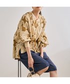 【ロペ/ROPE'】の【DEVEAUX(デヴォー)】別注ボカシフラワーボリュームスリーブブラウス/洗える 人気、トレンドファッション・服の通販 founy(ファニー) ファッション Fashion レディースファッション Fashion for Women トップス・カットソー Cut & Sew Tops シャツ・ブラウス・オフィスカジュアル Elegant Blouses & Button-Ups ボリューム袖・フリルスリーブブラウス Voluminous & Ruffle Sleeves / Puffy Sleeve Tops おすすめ Recommended / Our Picks オレンジ Orange ギャザー Gathered, Ruffled グラデーション Gradient, Ombre デニム Denim, Jeans Material フラワー Flower, Floral フランス France, French プリント Print, Printed Pattern ポケット Pocket, Pocket Detail ワイド Wide, Wide Fit 別注 Limited Edition, Custom Order 夏 Summer 洗える Machine Washable thumbnail ブラウン系(23)|ID: prp329100004654349 ipo3291000000034001458