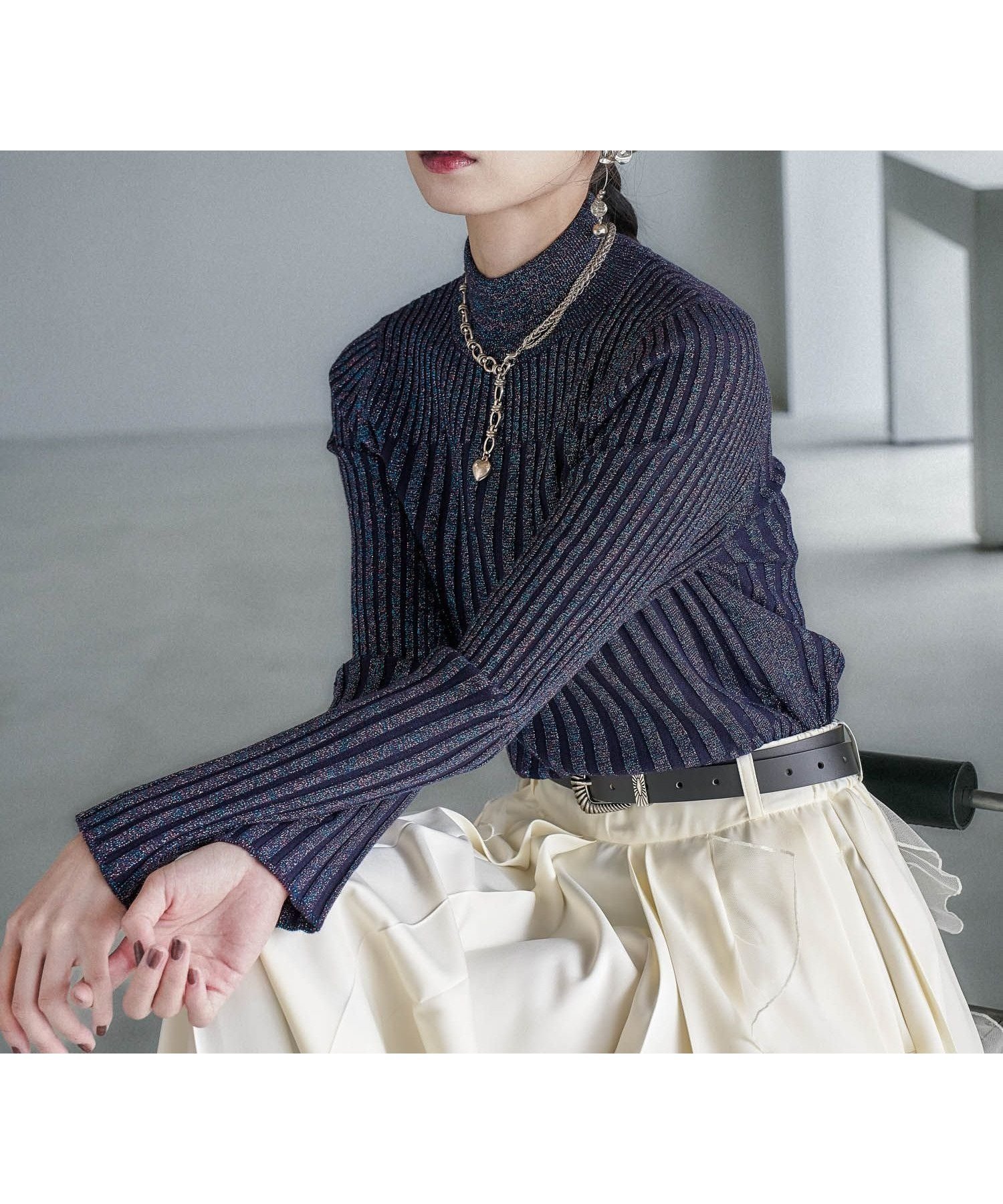 【ハレ/HARE】のラメランダムリブニット インテリア・キッズ・メンズ・レディースファッション・服の通販 founy(ファニー) 　ファッション　Fashion　レディースファッション　Fashion for Women　トップス・カットソー　Cut & Sew Tops　ニット　Knit Tops & Sweaters　おすすめ　Recommended / Our Picks　インナー　Innerwear　ウェーブ　Wavy Pattern　クール　Cool, Chic　ショート　Short, Short Length　ジャケット　Jacket, Outerwear　スウェット / スエット　Sweatshirt, Sweatwear　ストレート　Straight, Straight Cut　ネックレス　Necklace, Pendant Necklace　ハイネック　High Neck, Mock Neck　バランス　Balance, Style Balance　ブロック　Block, Solid Block Pattern　ネイビー88|ID: prp329100004654372 ipo3291000000034118911